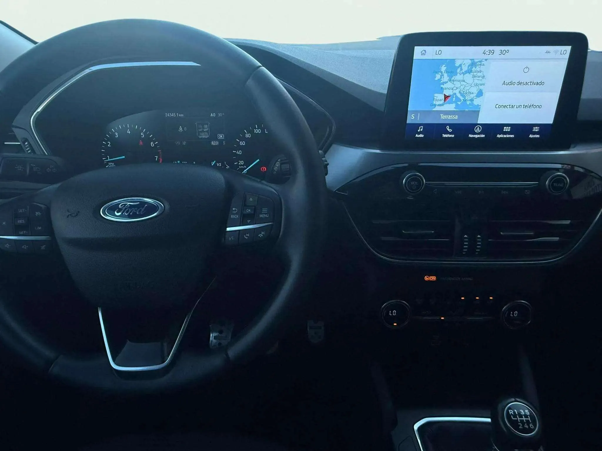 Ford Kuga Titanium 1.5 EcoBoost - foto 10