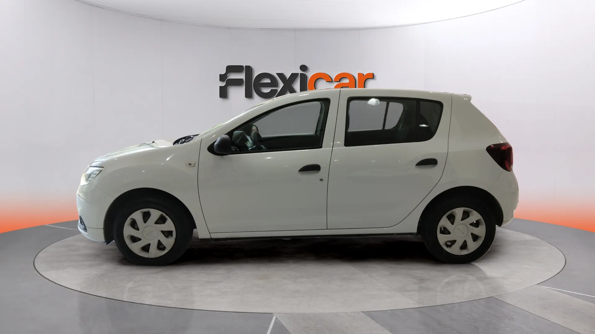 Dacia Sandero Access 1.0 18 - foto 4