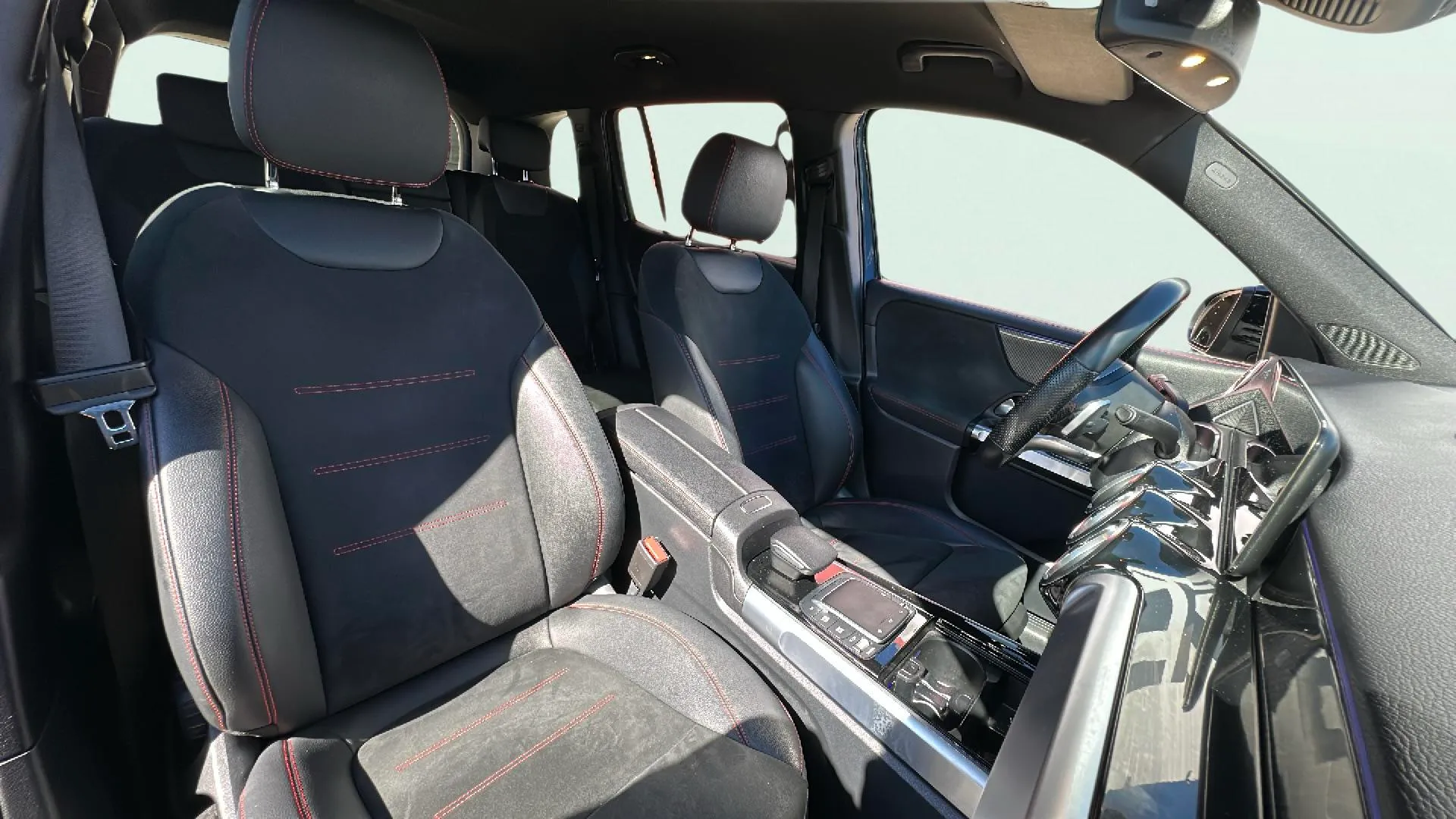 Mercedes-Benz GLB 1.3 GLB 200 DCT - foto 18