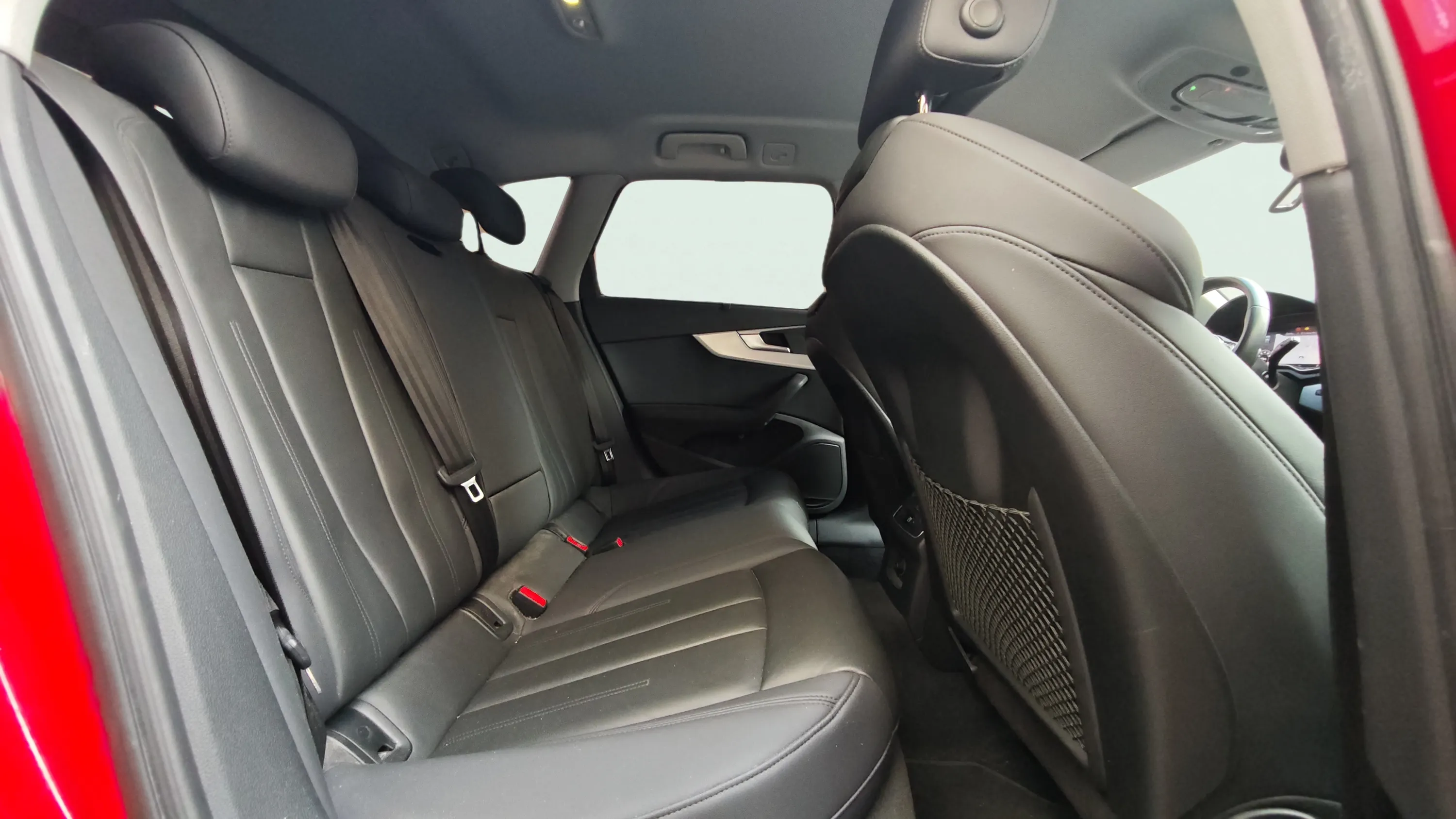 Audi A4 Avant Advanced 35 TFSI S tronic - foto 11