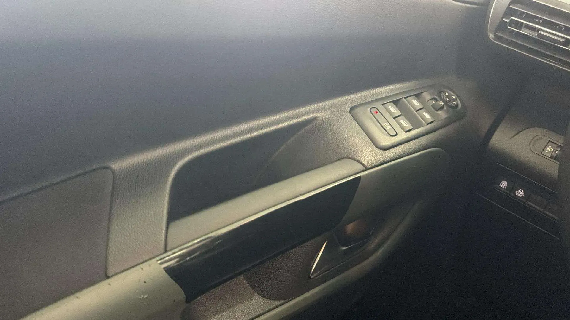 Citroën Berlingo Talla M BlueHDi 130 Shine - foto 18