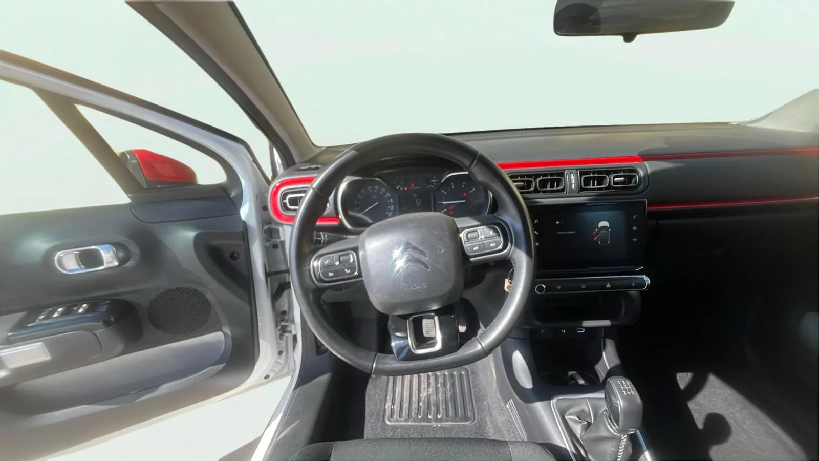 Citroën C3 PureTech Shine - foto 7