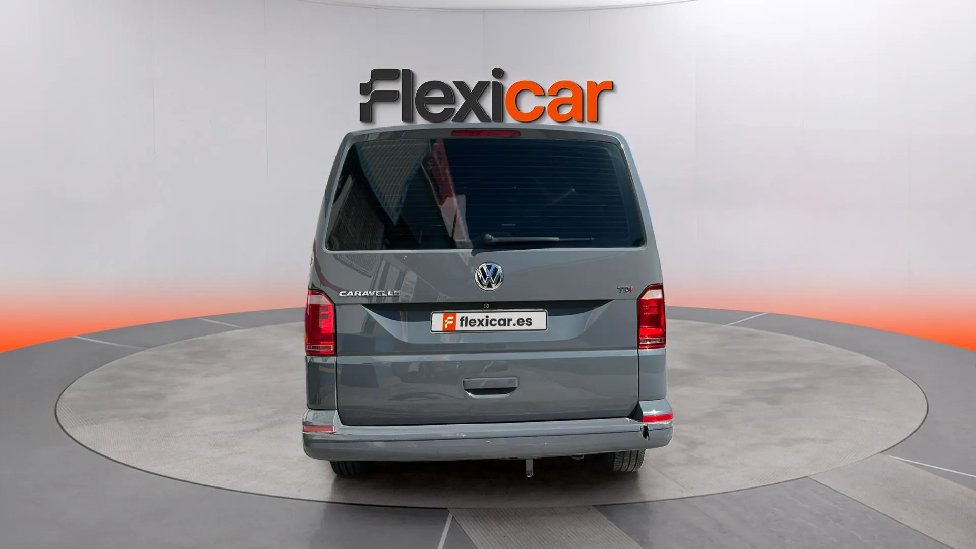 Volkswagen Caravelle Trendline Corto 2.0 TDI BMT - foto 7