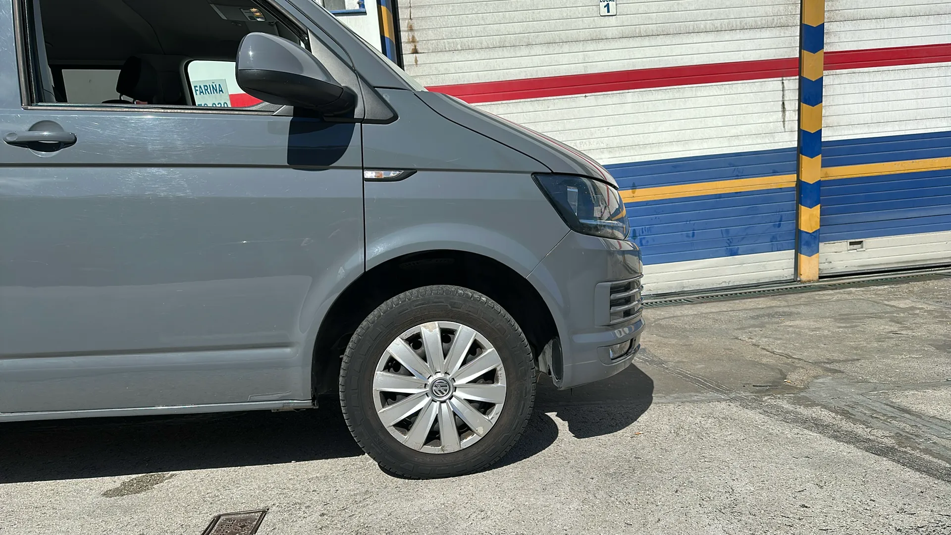 Volkswagen Caravelle Trendline Corto 2.0 TDI BMT - foto 22