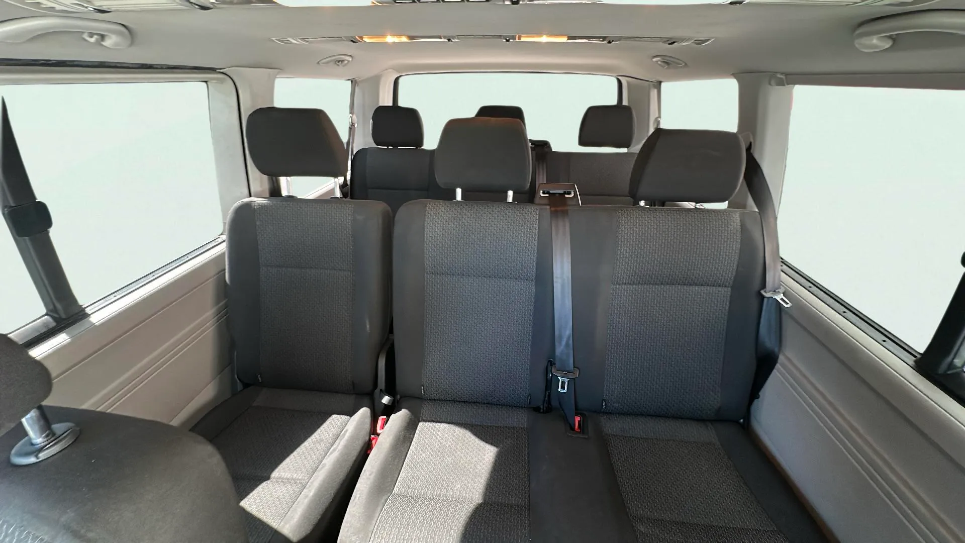 Volkswagen Caravelle Trendline Corto 2.0 TDI BMT - foto 16