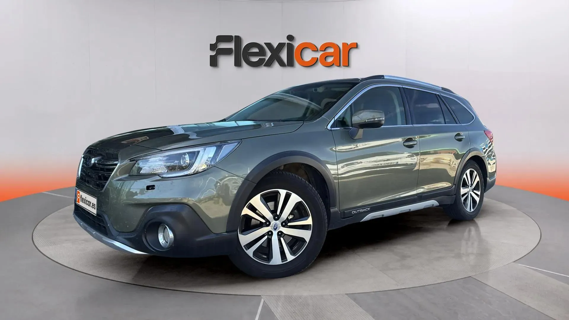 Subaru Outback 2.5i Executive Plus S CVT Lineartr. AWD - foto 3
