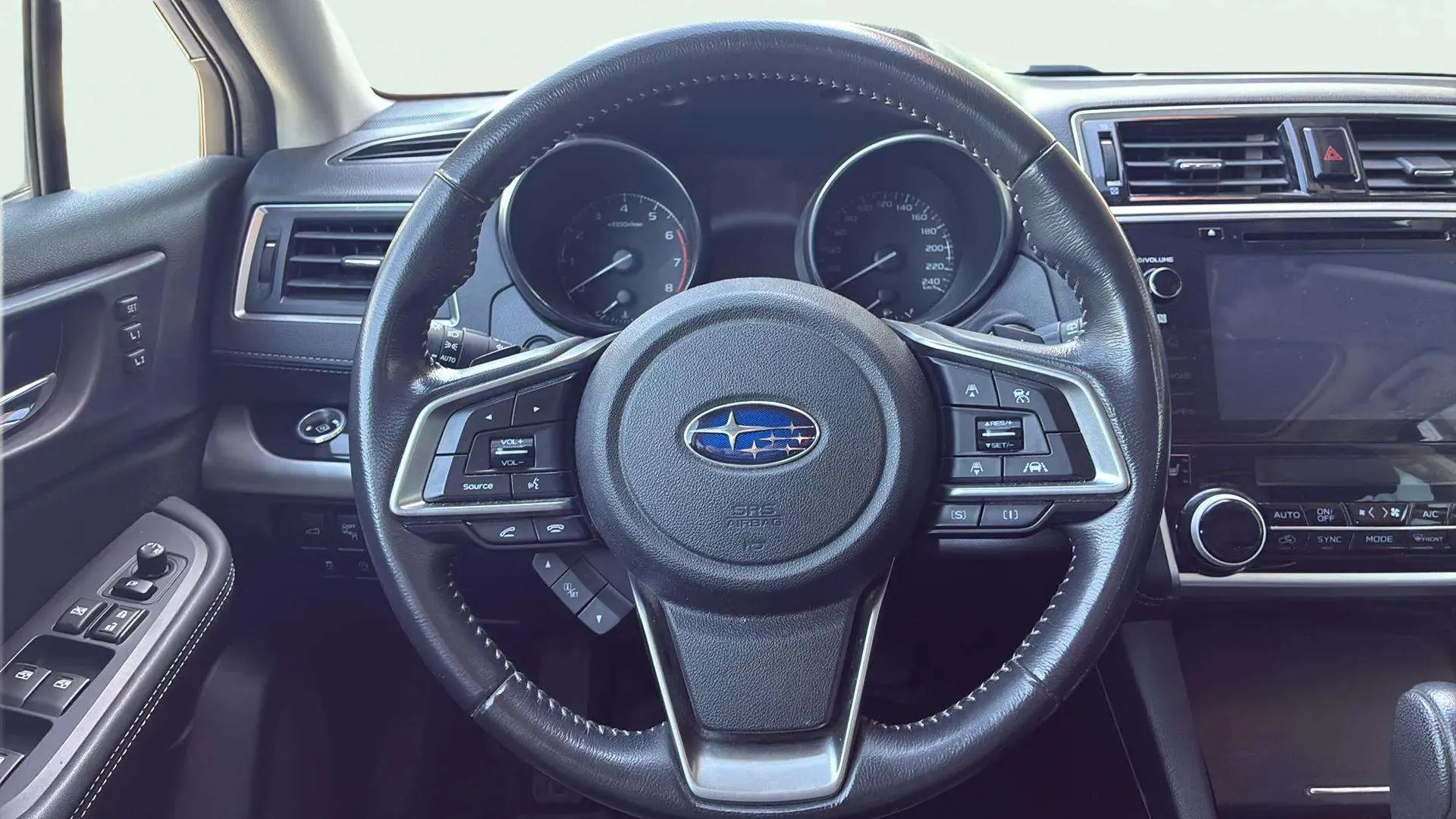 Subaru Outback 2.5i Executive Plus S CVT Lineartr. AWD - foto 17