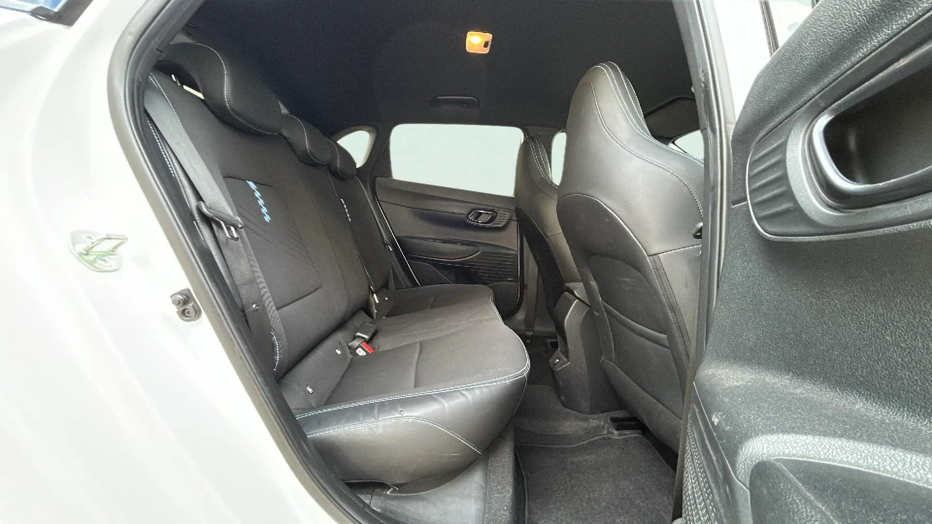 Hyundai i20 1.6T N - foto 16
