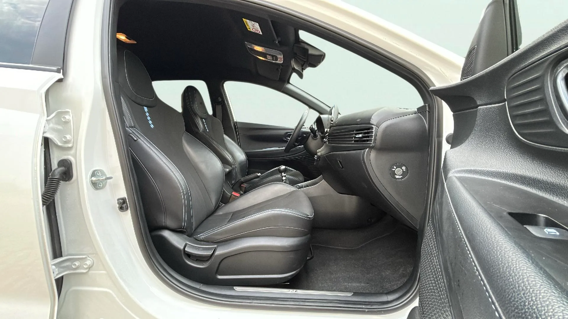 Hyundai i20 1.6T N - foto 15