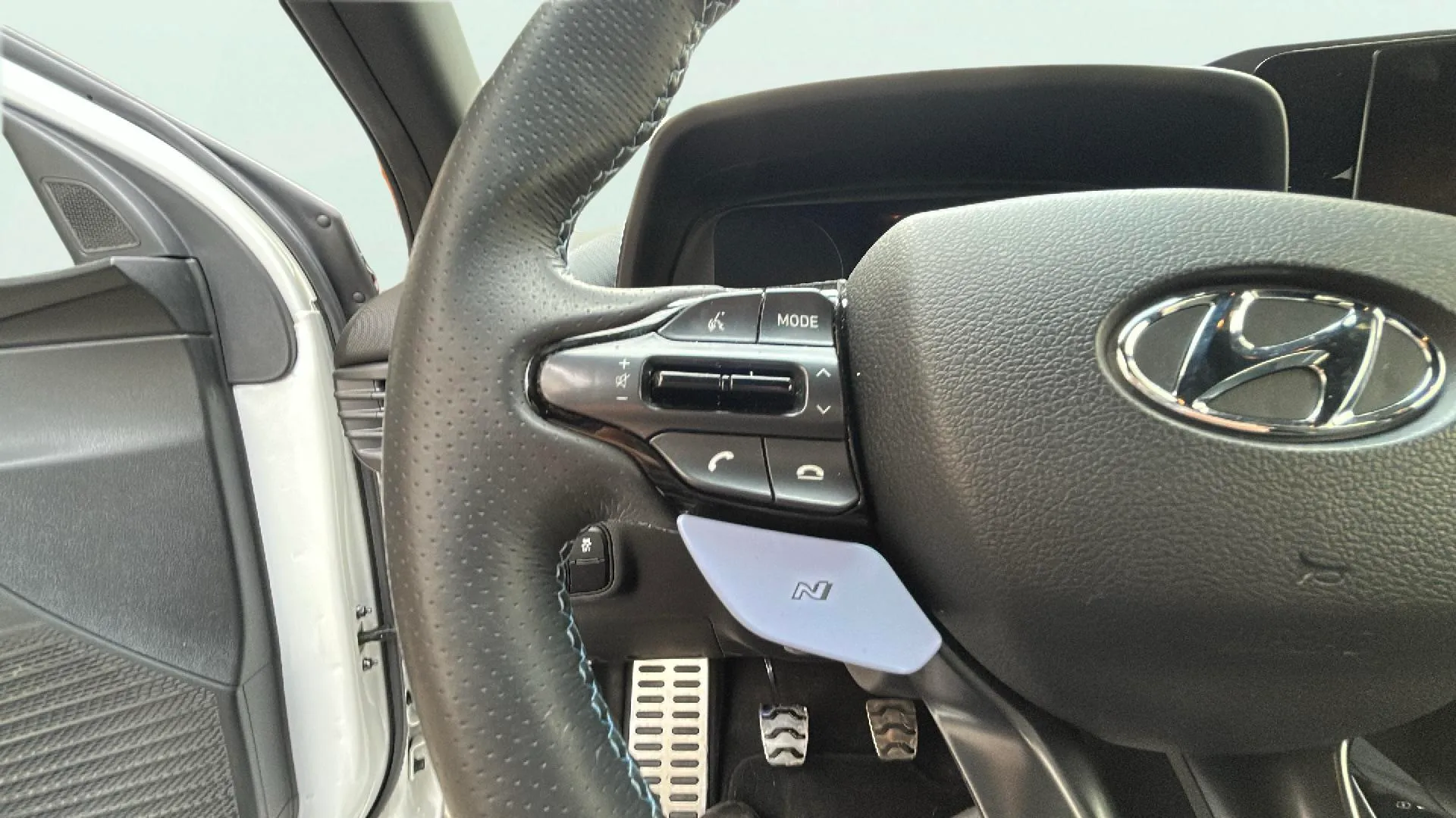Hyundai i20 1.6T N - foto 12