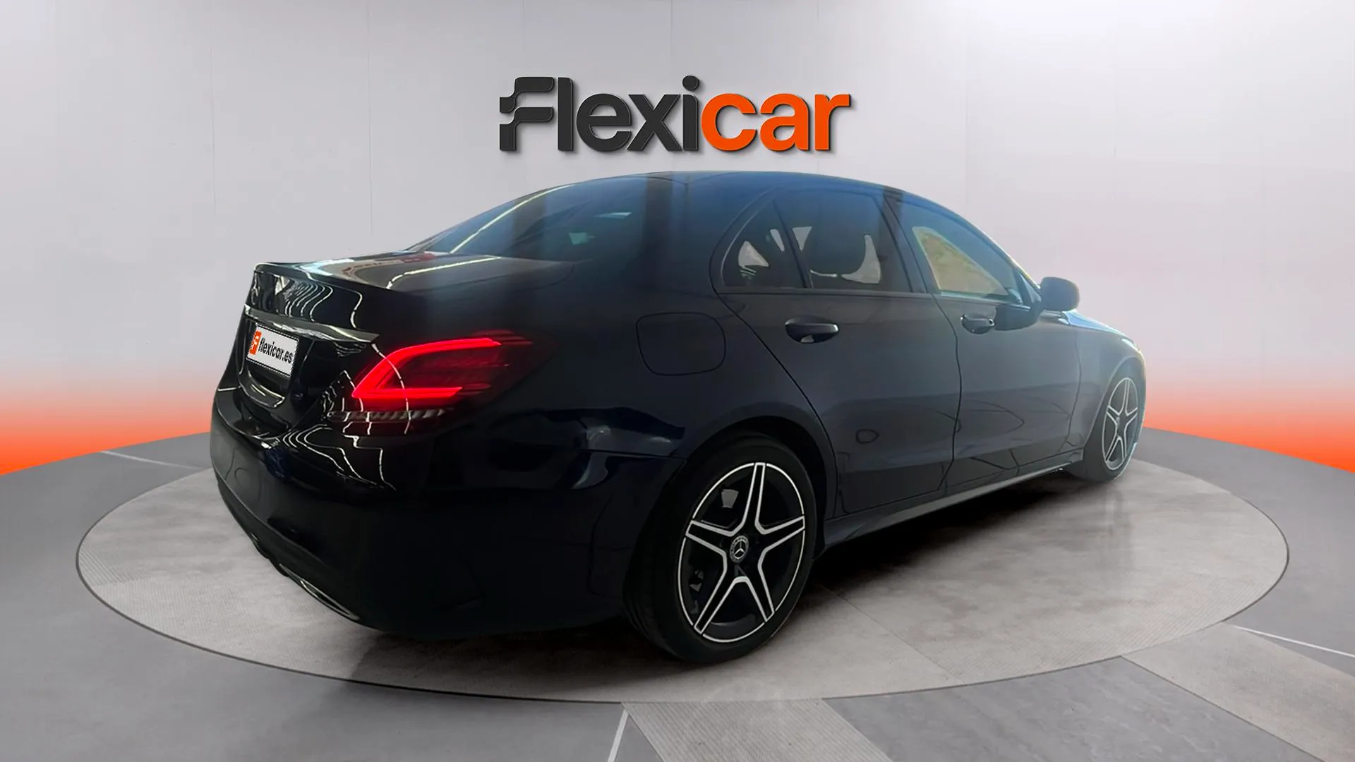 Mercedes-Benz Clase C C 200 - foto 6