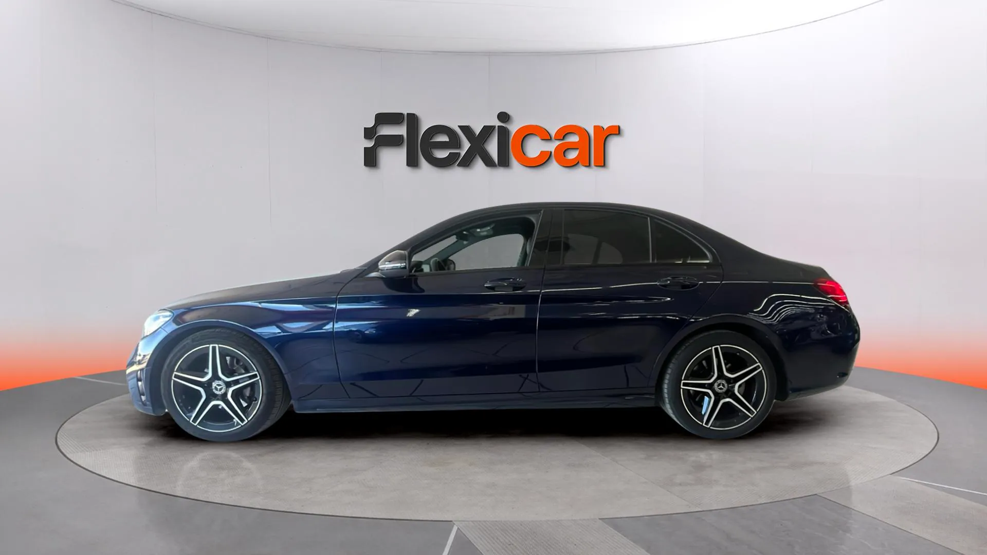 Mercedes-Benz Clase C C 200 - foto 3