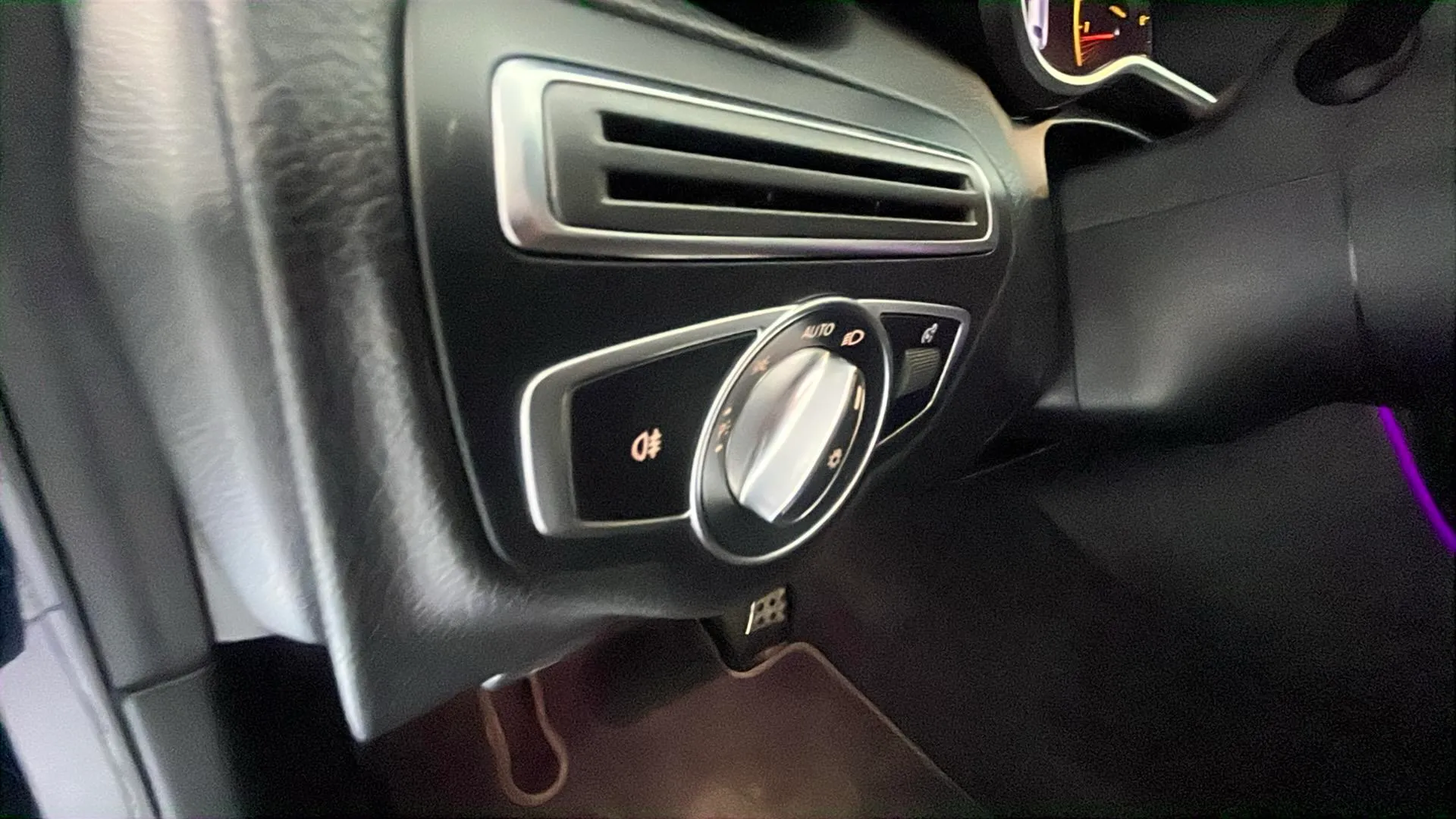 Mercedes-Benz Clase C C 200 - foto 23