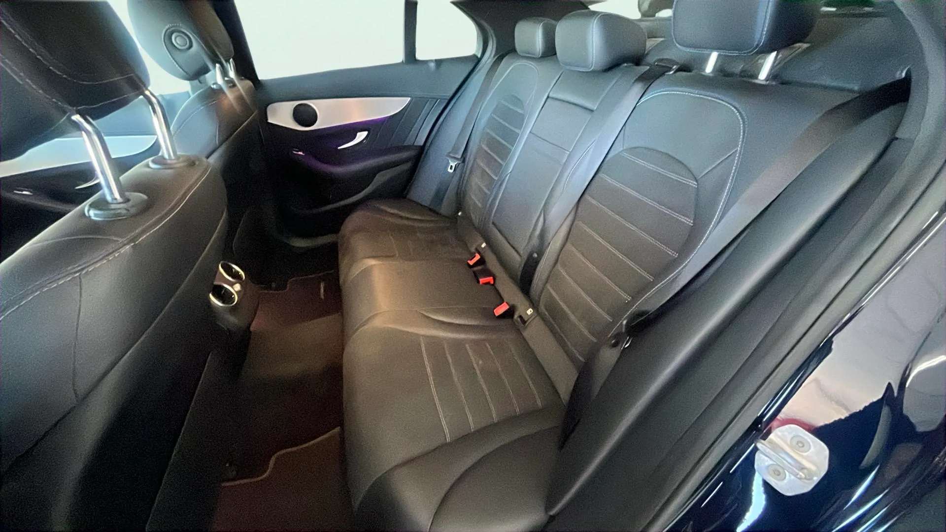 Mercedes-Benz Clase C C 200 - foto 13