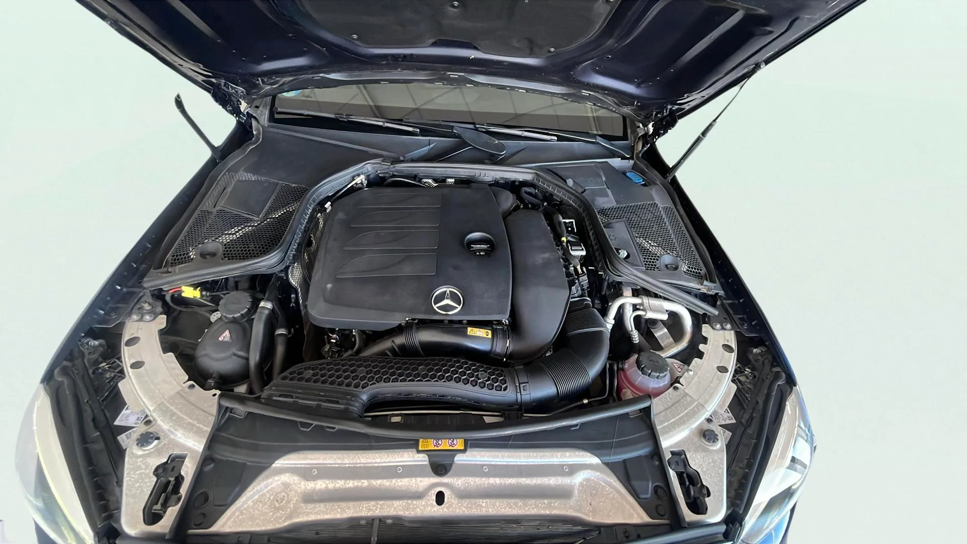 Mercedes-Benz Clase C C 200 - foto 18