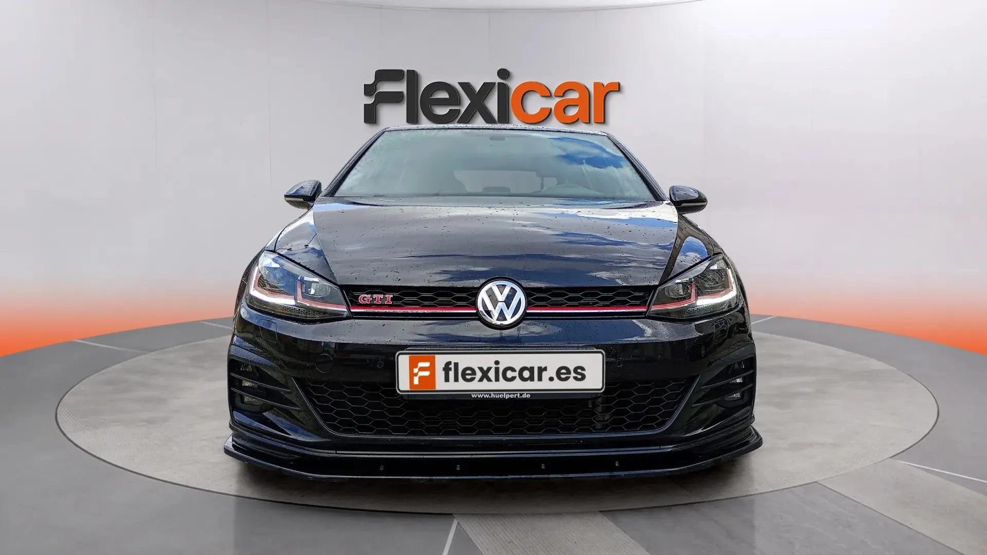 Volkswagen Golf GTI Performance 2.0 TSI - foto 3