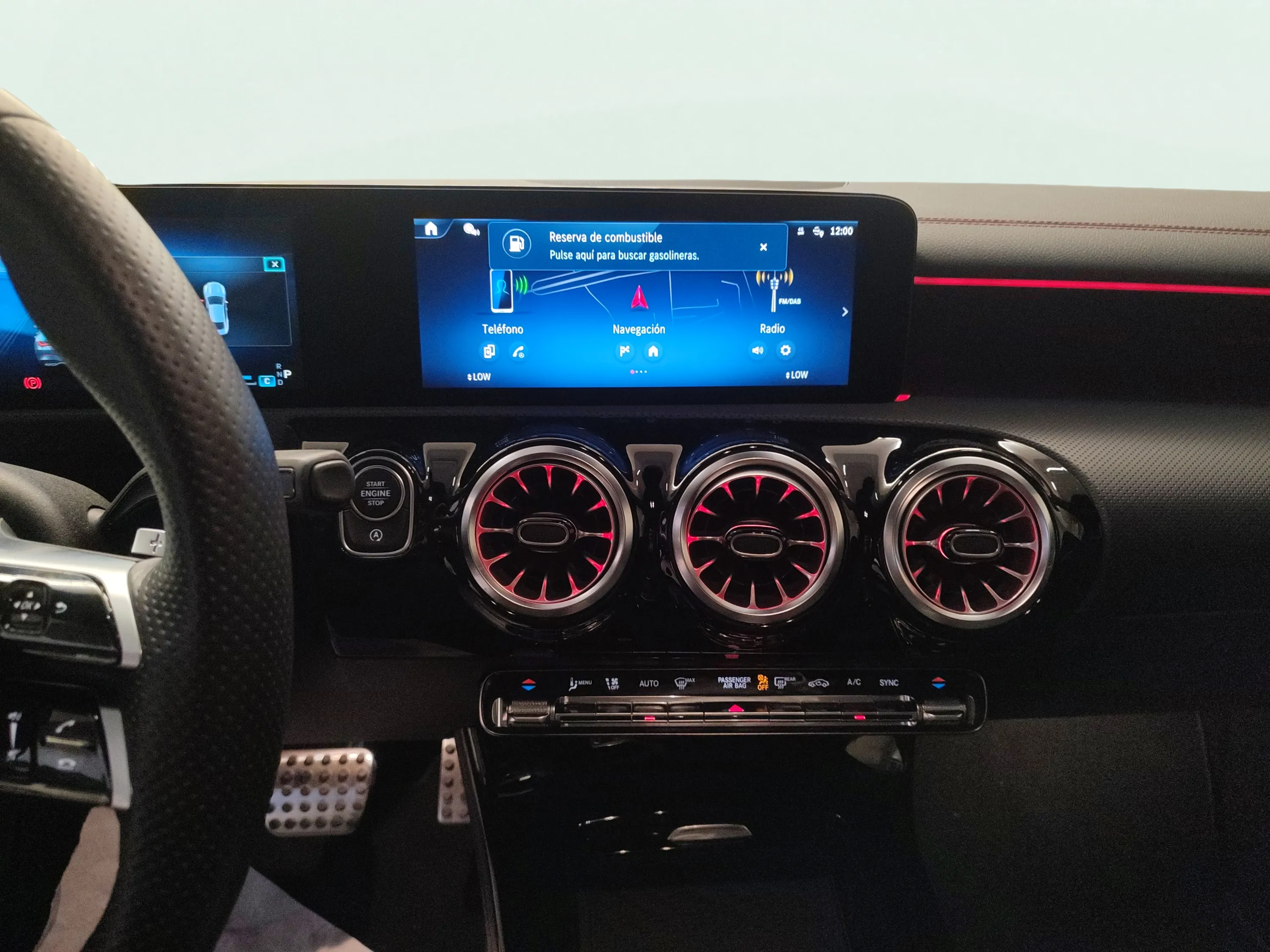 Mercedes-Benz CLA 200 - foto 10
