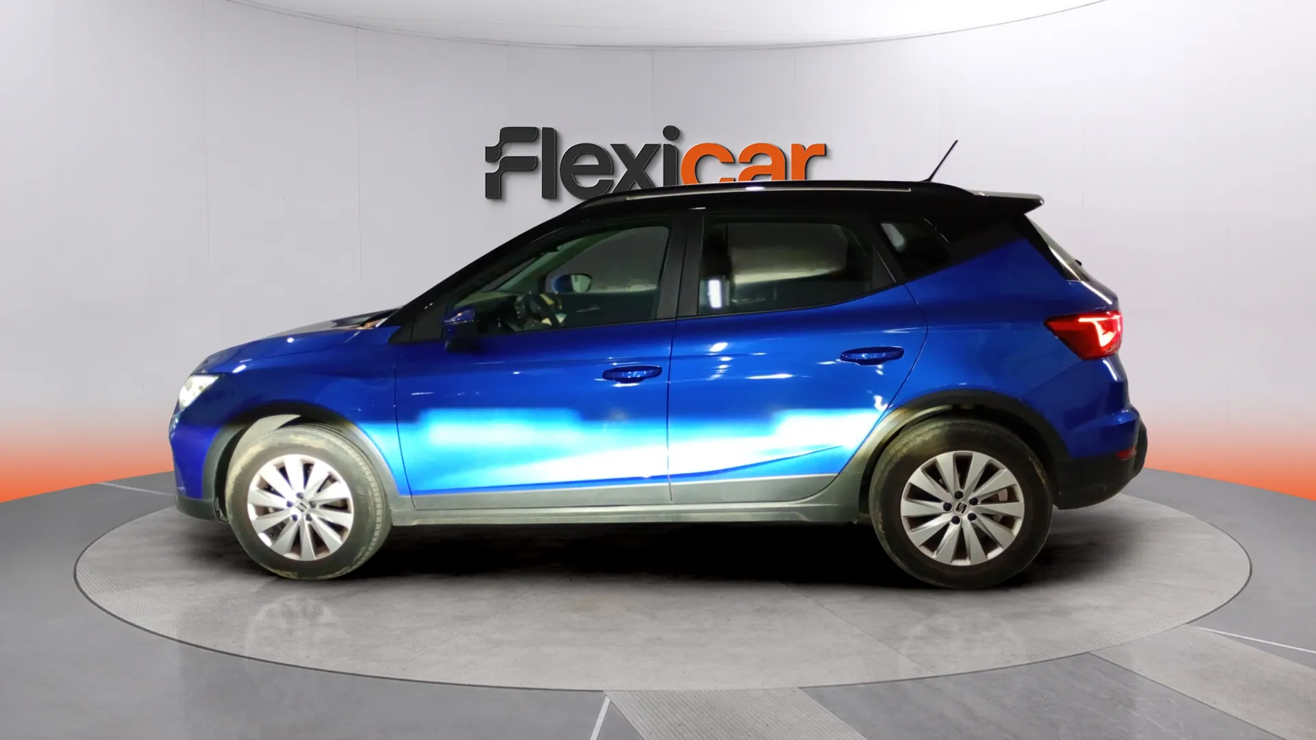 SEAT Arona 1.0 TSI Reference - foto 4