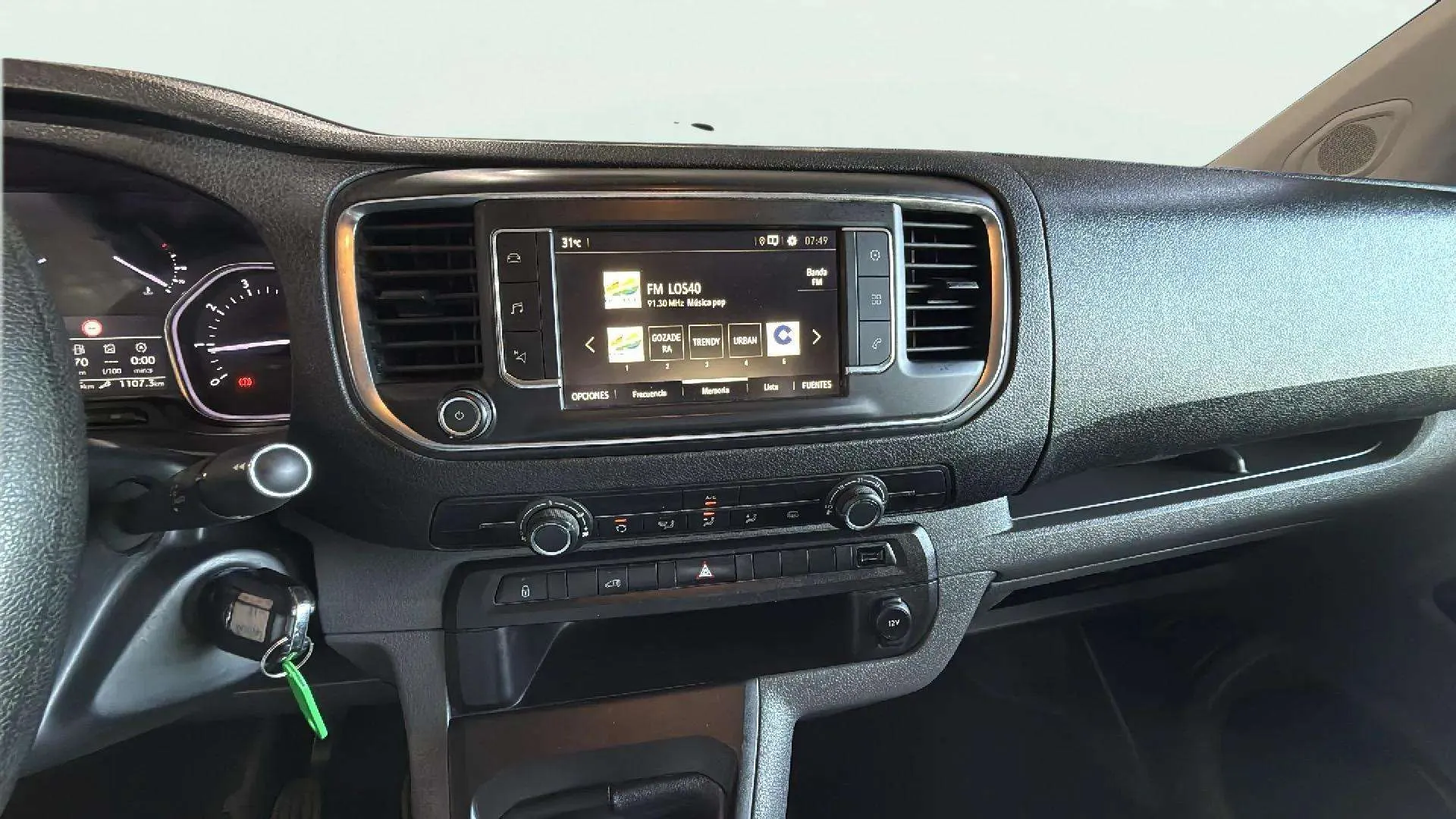 Opel Vivaro 1.5 - foto 13