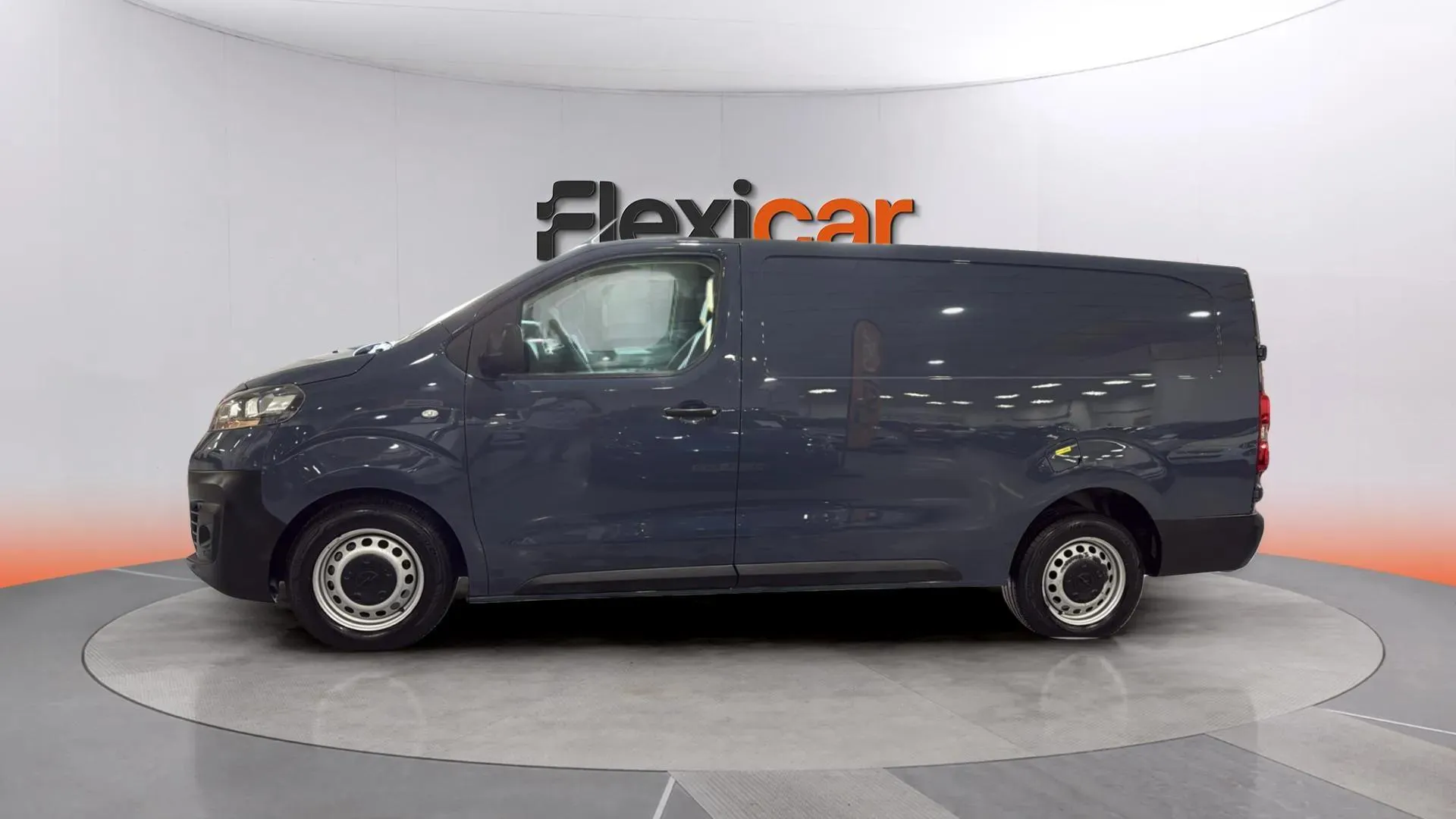 Opel Vivaro 1.5 - foto 4