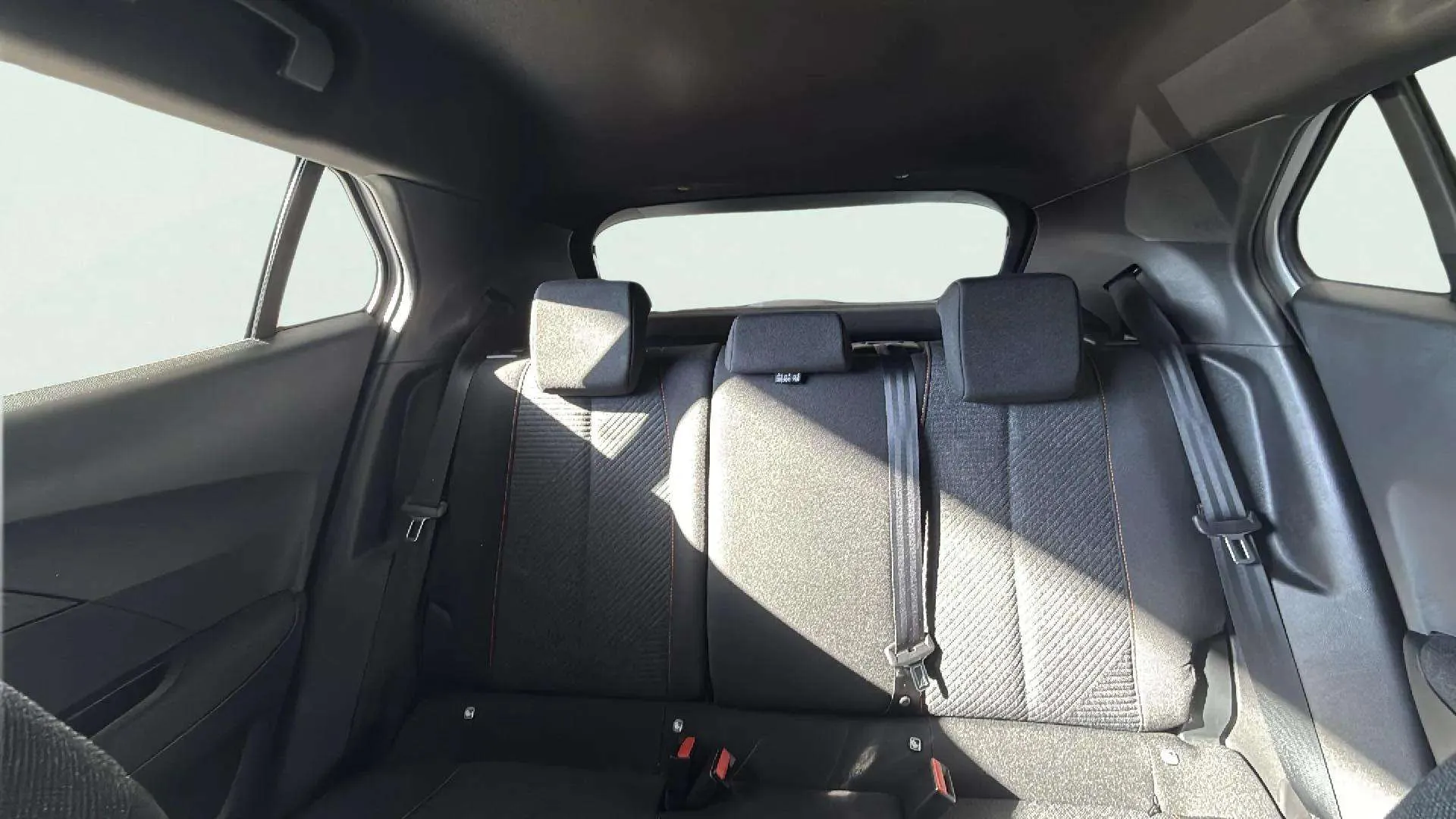 Peugeot 2008 Style Gasolina 100 - foto 13