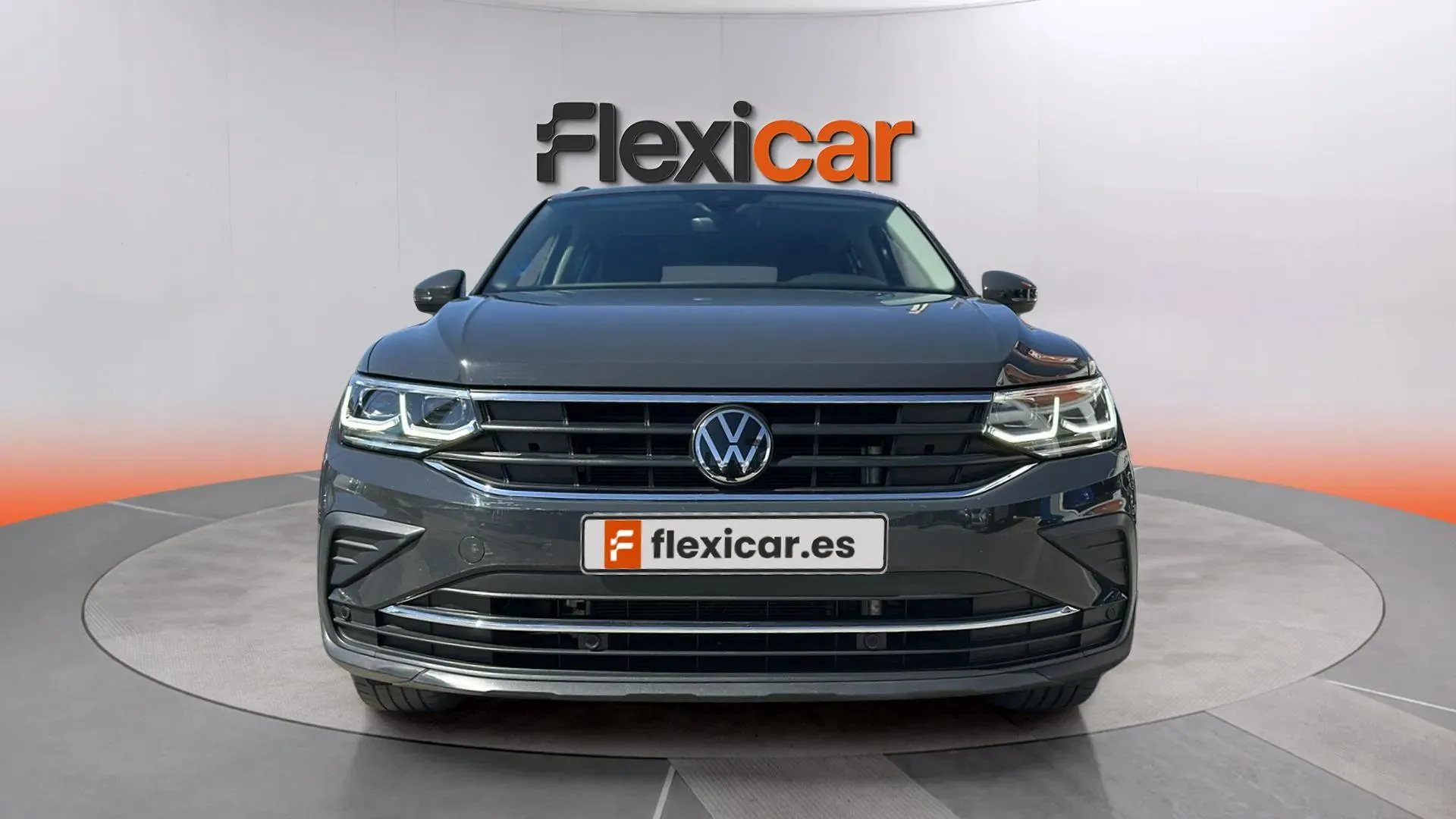 Volkswagen Tiguan Life 1.4 TSI eHybrid DSG - foto 2
