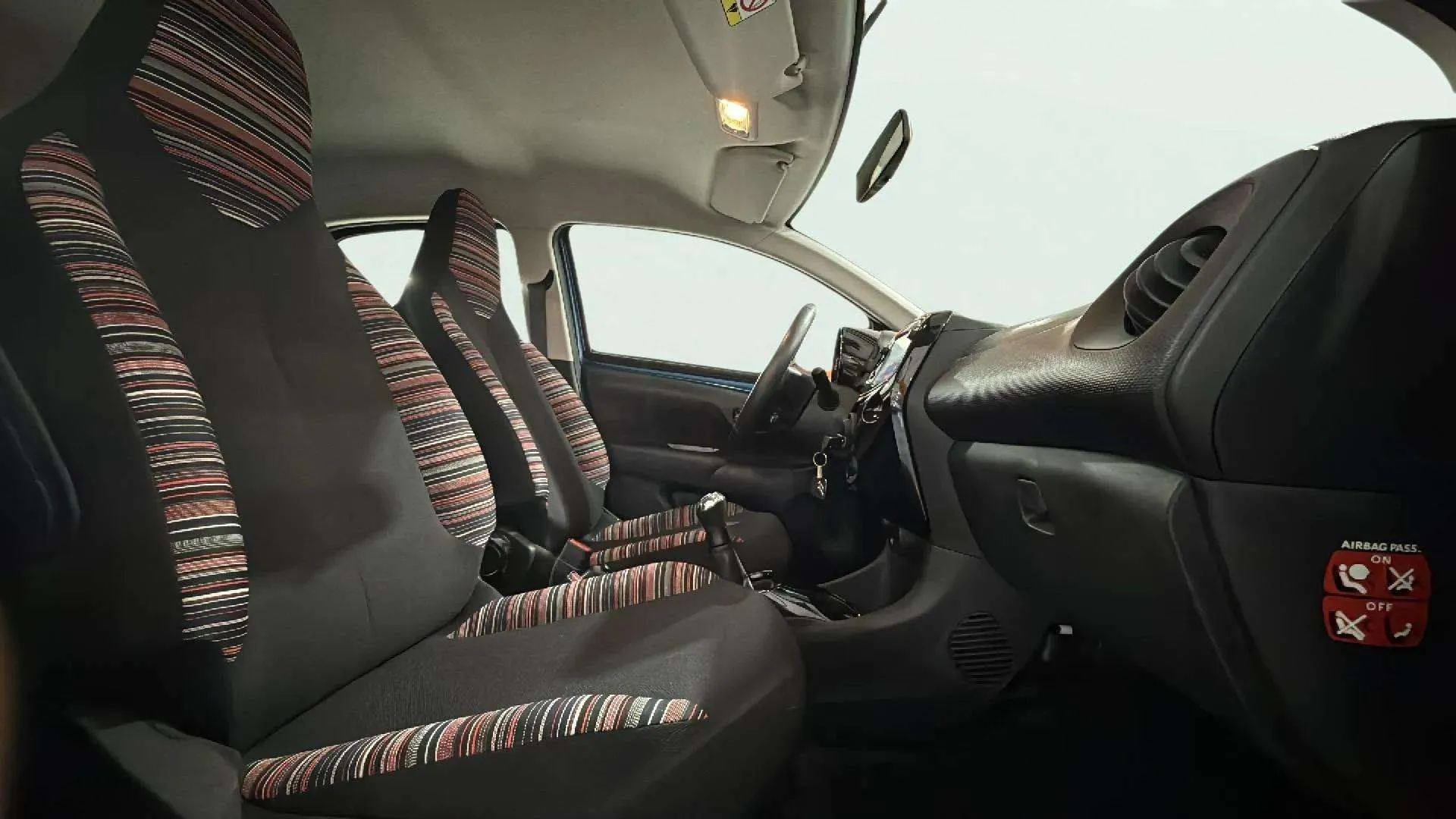 Citroën C1 Airscape VTi Shine - foto 14