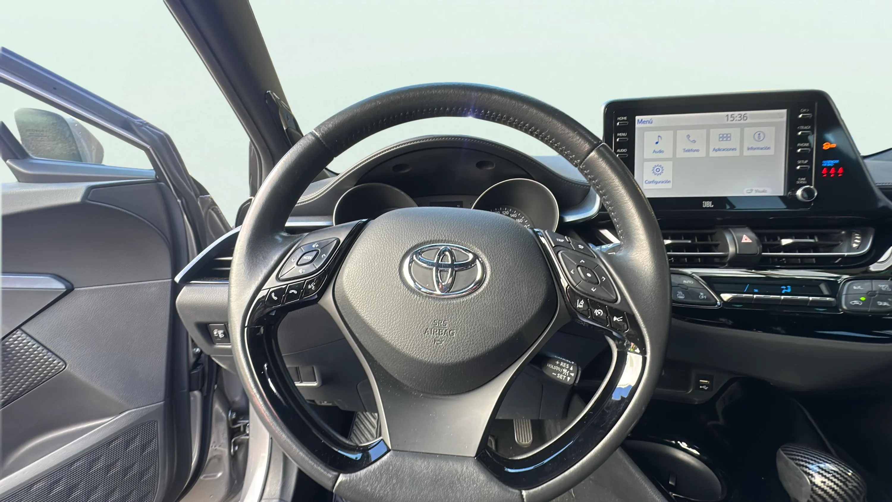 Toyota C-HR 1.8 125H Advance - foto 12