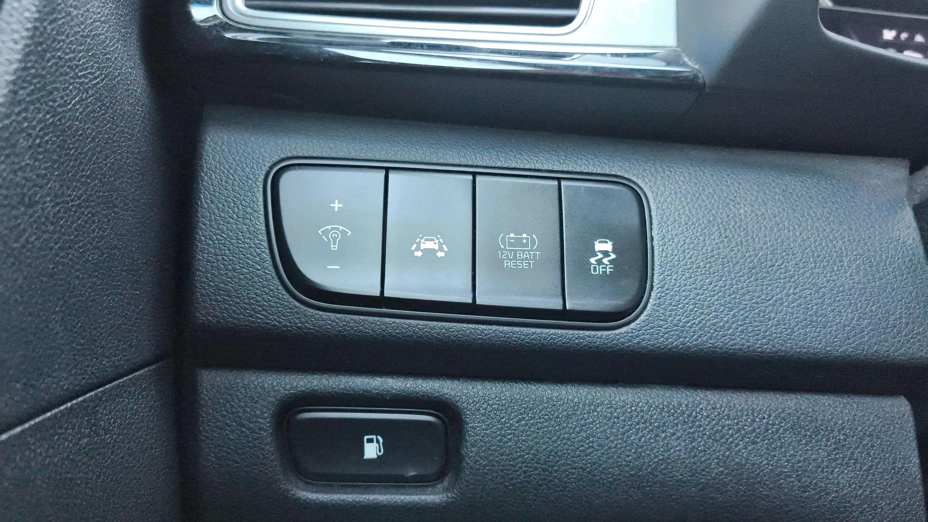Kia Niro 1.6 GDi Híbrido Emotion - foto 24