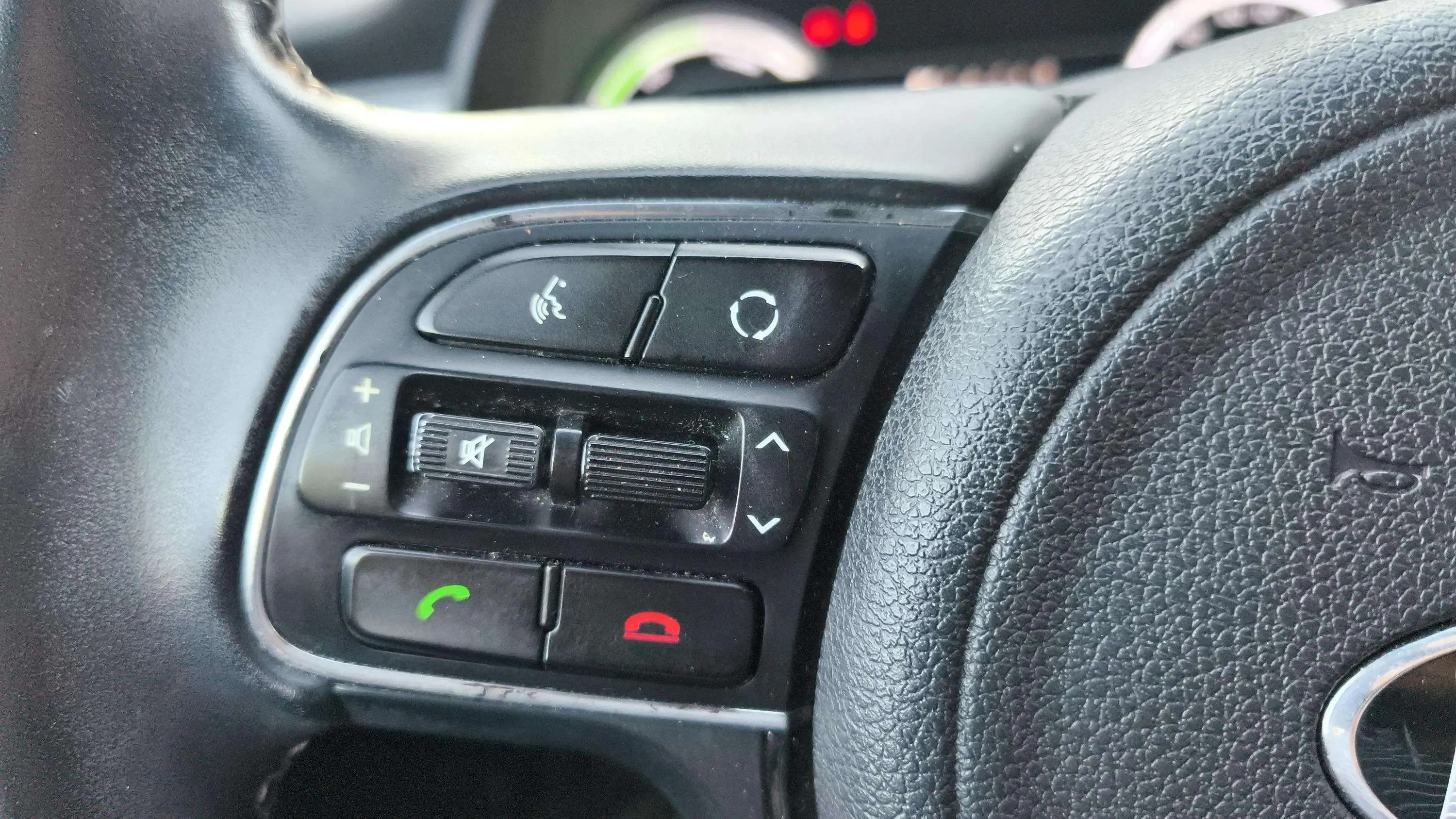 Kia Niro 1.6 GDi Híbrido Emotion - foto 21