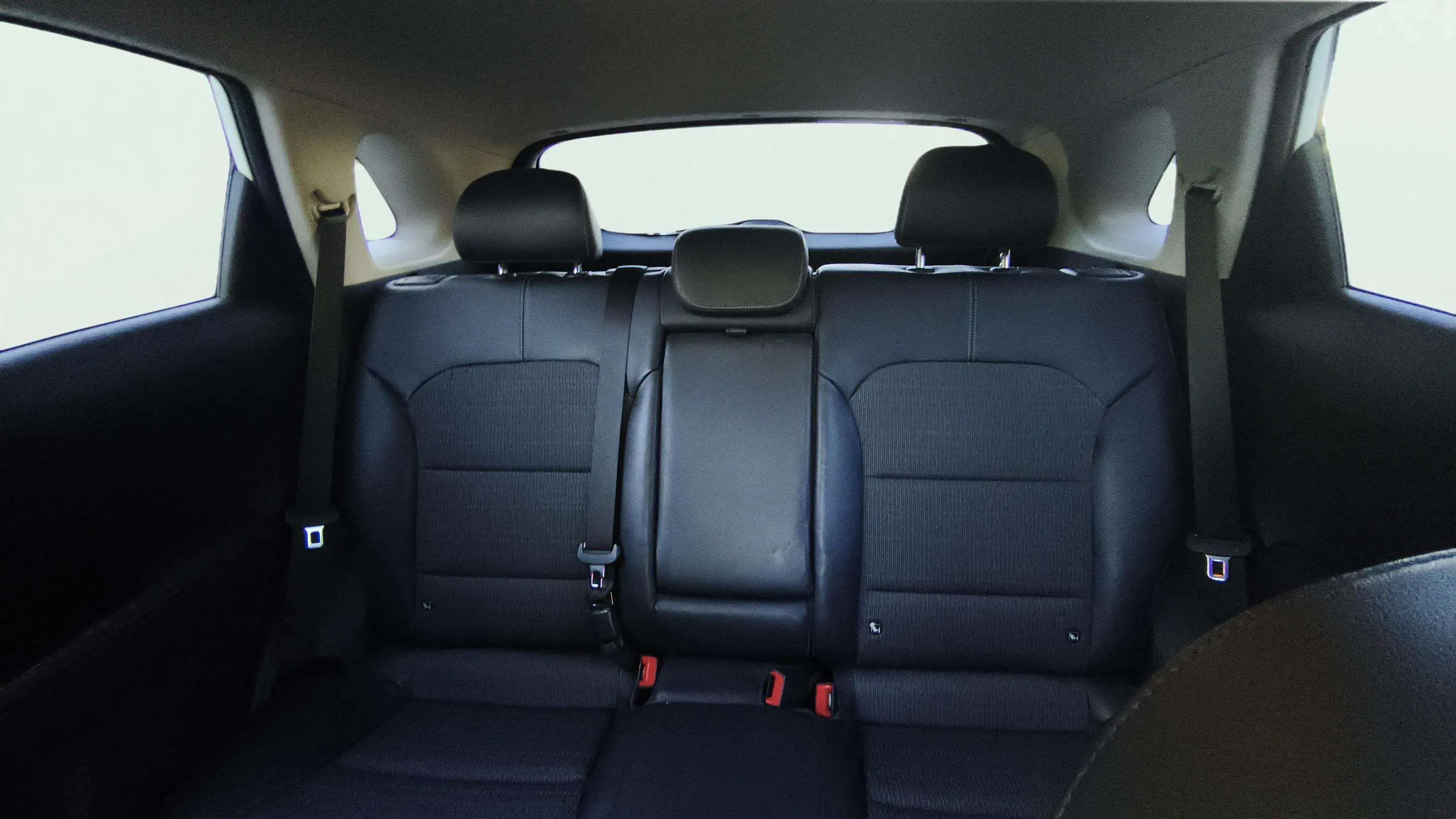 Kia Niro 1.6 GDi Híbrido Emotion - foto 16