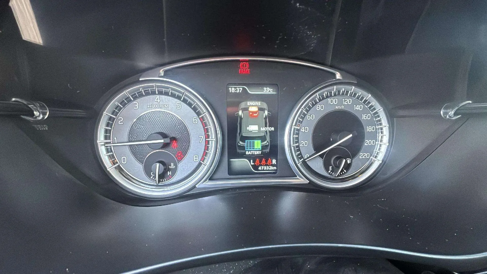Suzuki S-Cross 1.4 T 130 Shvs 48VOLT S3 4WD - foto 13