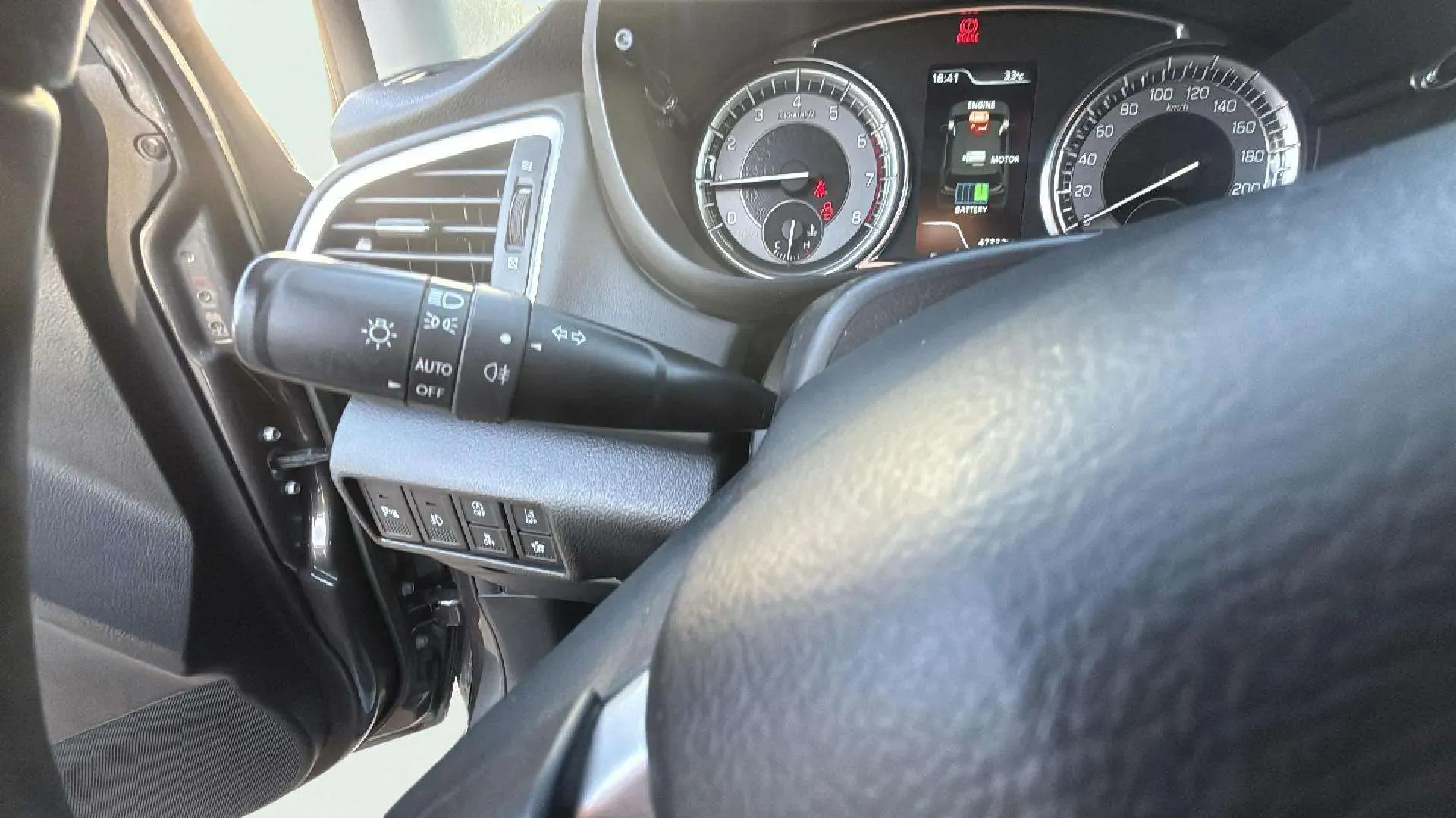 Suzuki S-Cross 1.4 T 130 Shvs 48VOLT S3 4WD - foto 21