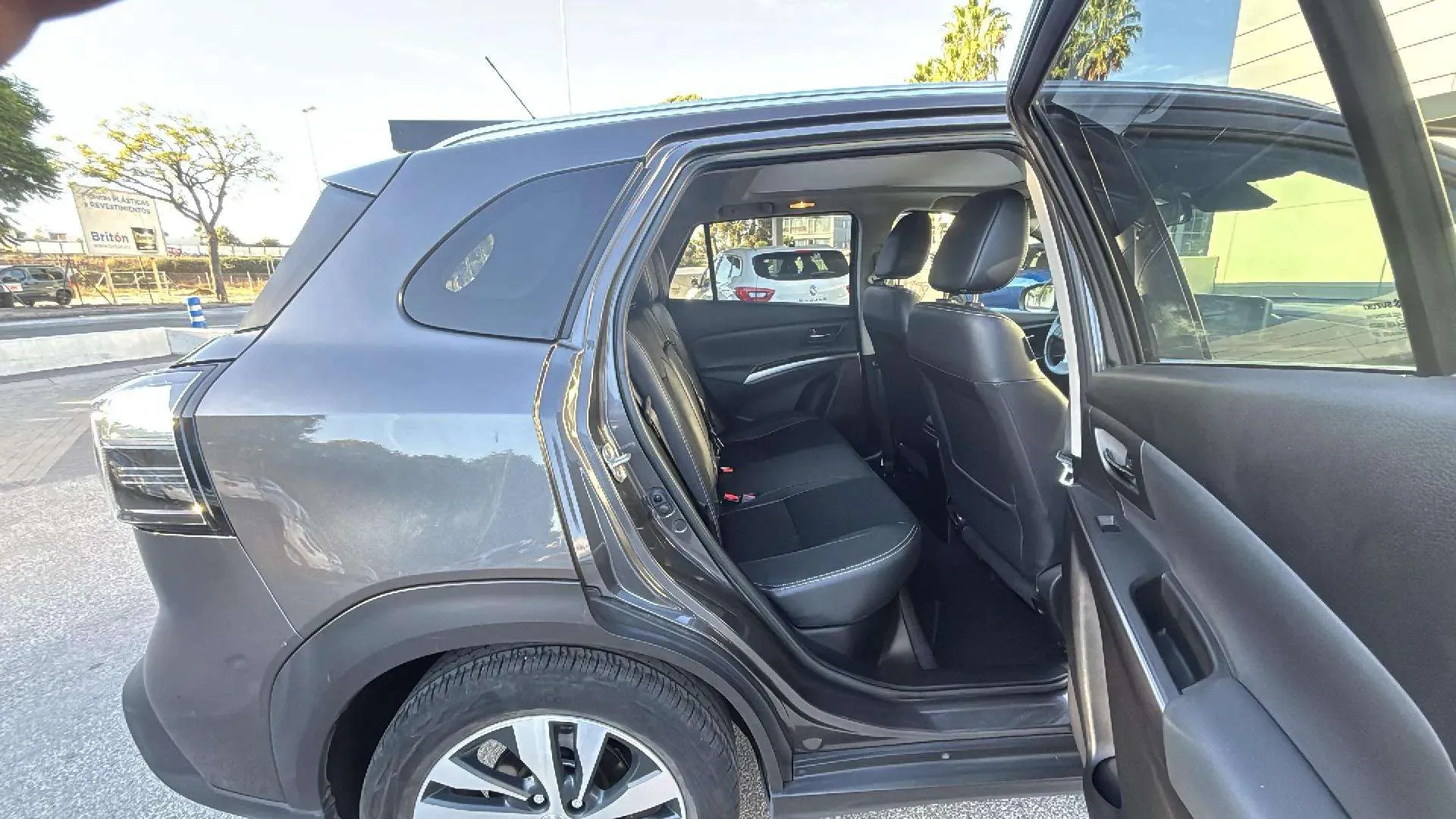 Suzuki S-Cross 1.4 T 130 Shvs 48VOLT S3 4WD - foto 14