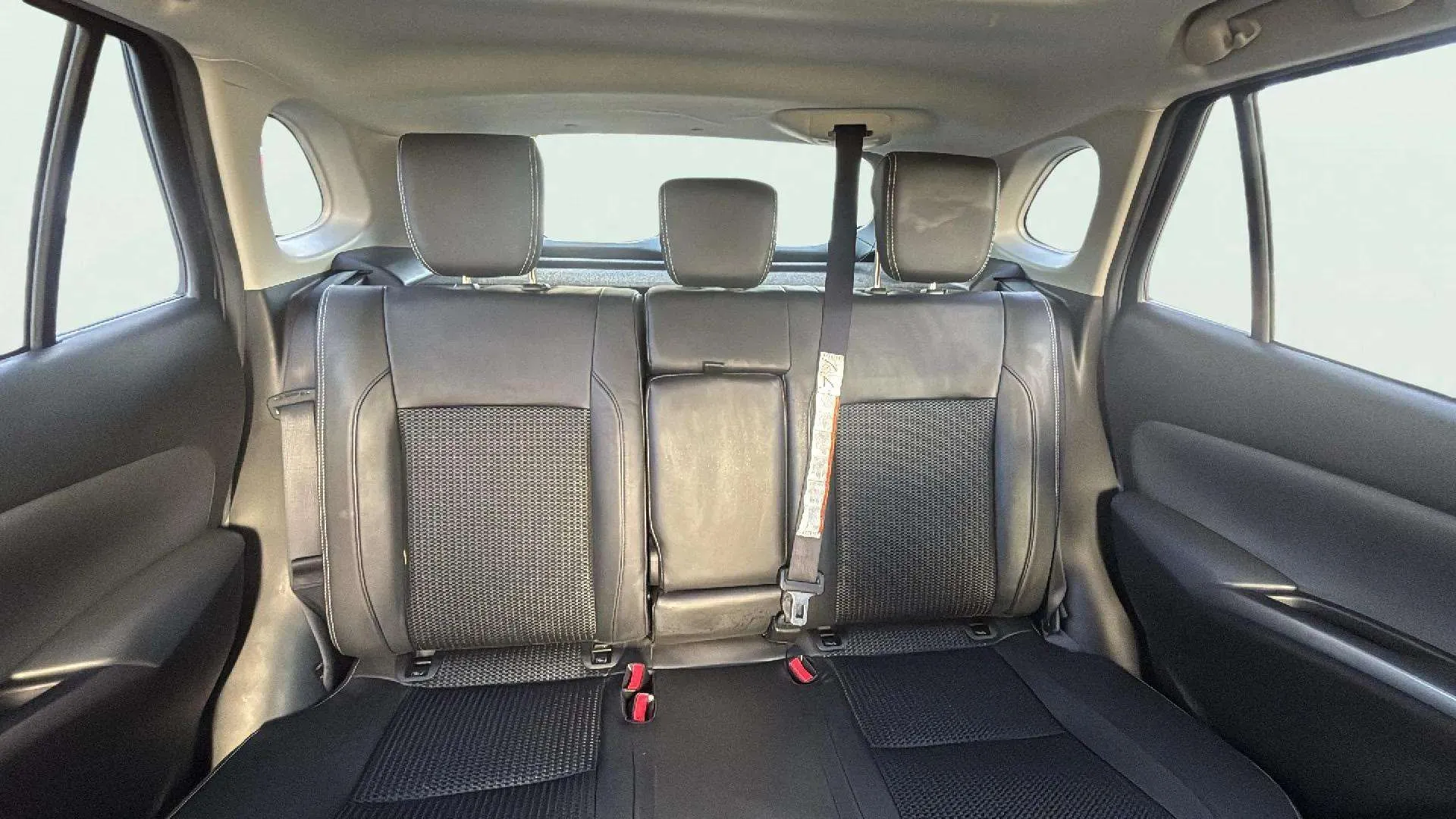 Suzuki S-Cross 1.4 T 130 Shvs 48VOLT S3 4WD - foto 15