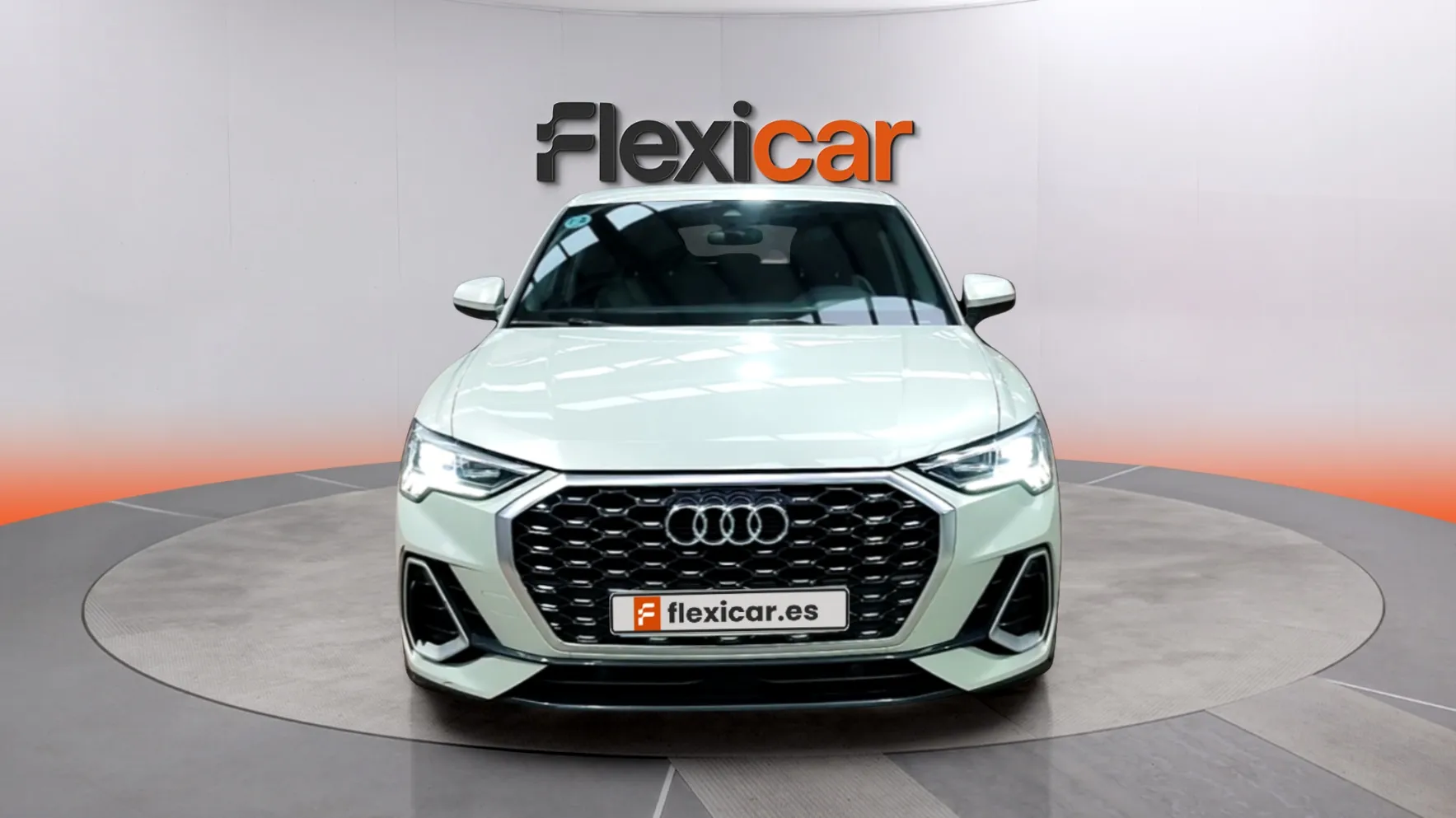 Audi Q3 35 TDI quattro - foto 2