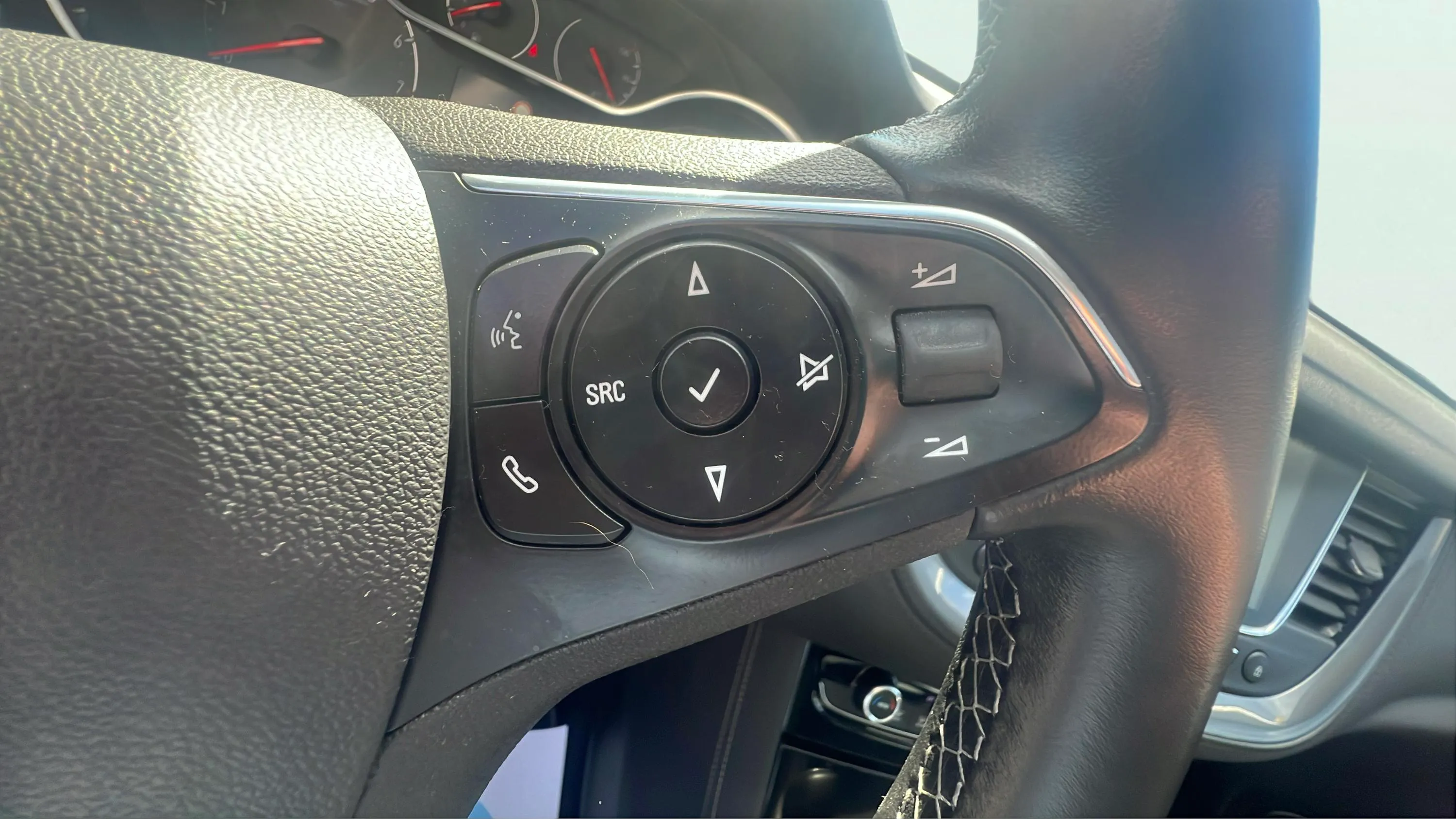 Opel Grandland 1.2 Turbo Design Line - foto 20