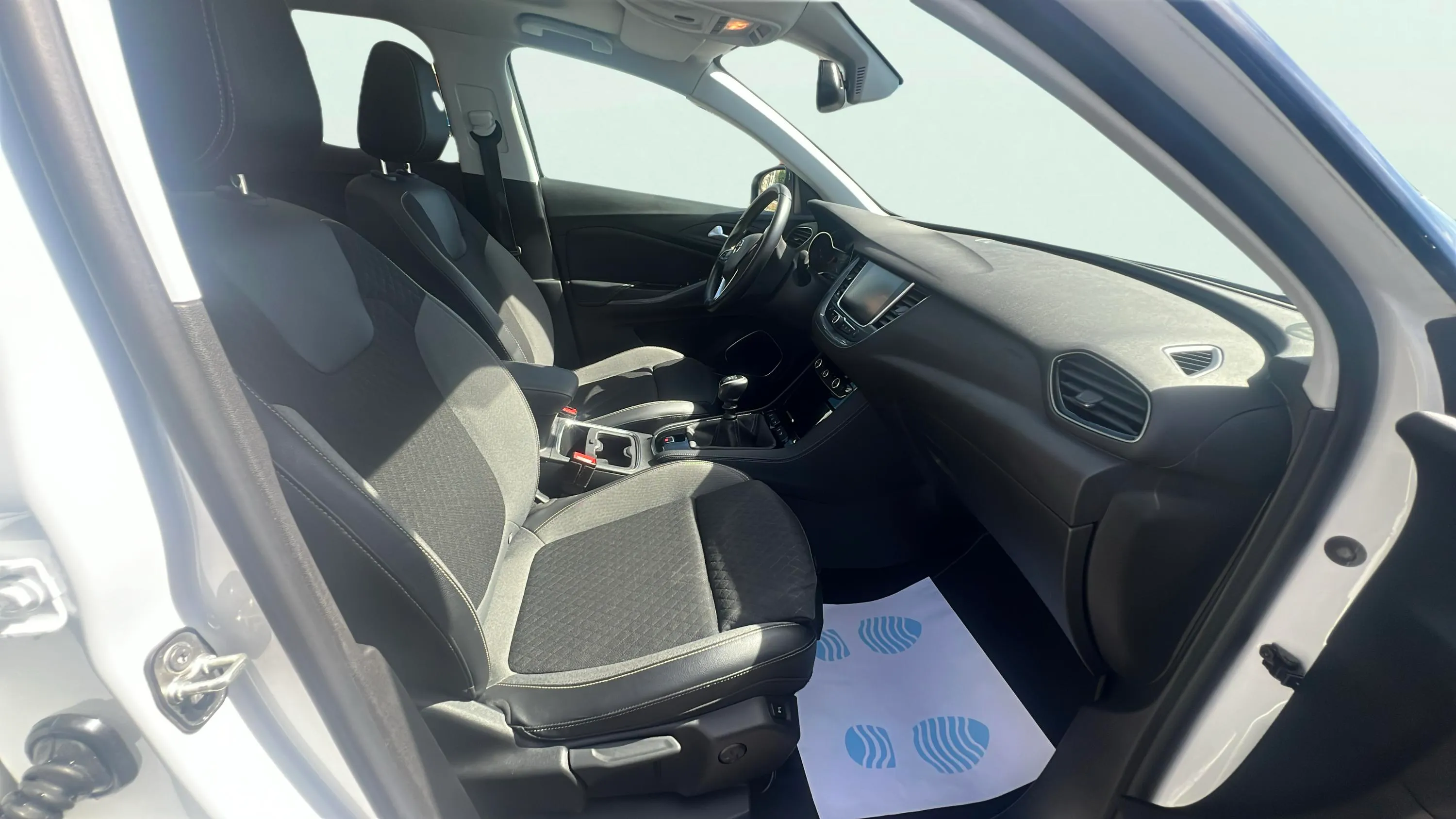 Opel Grandland 1.2 Turbo Design Line - foto 14