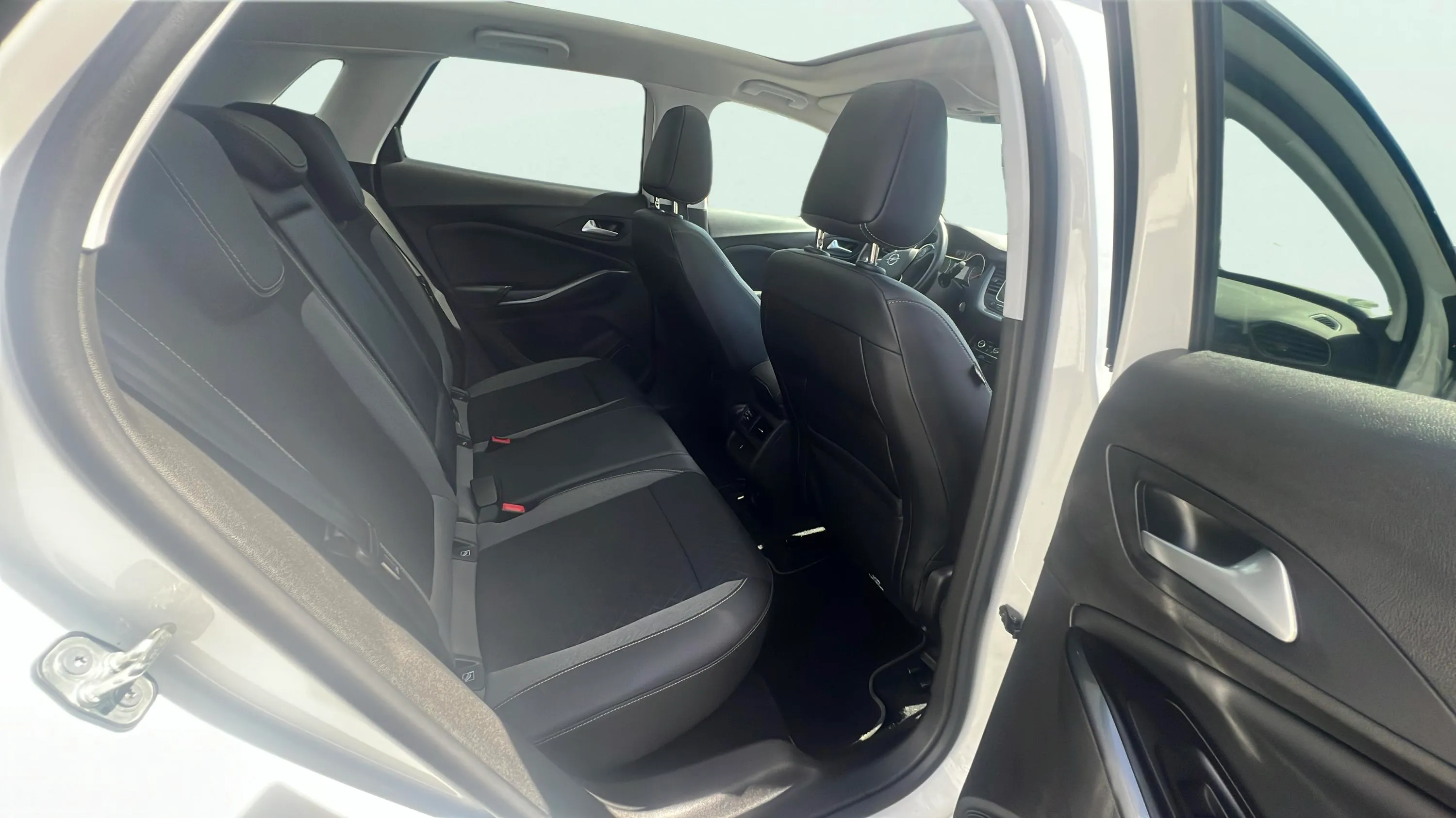 Opel Grandland 1.2 Turbo Design Line - foto 15