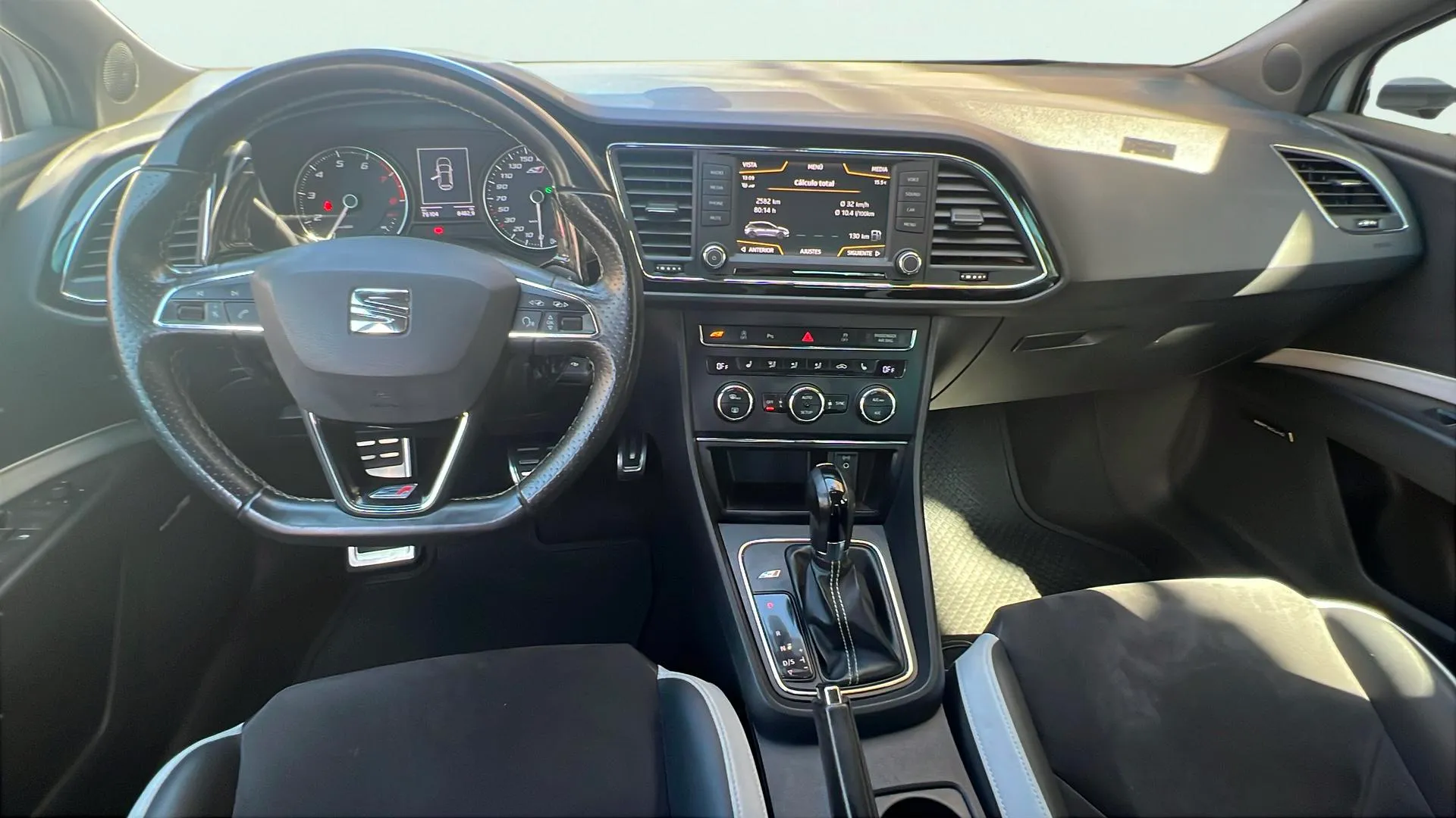 SEAT León 2.0 TSI DSG-6 Cupra - foto 9