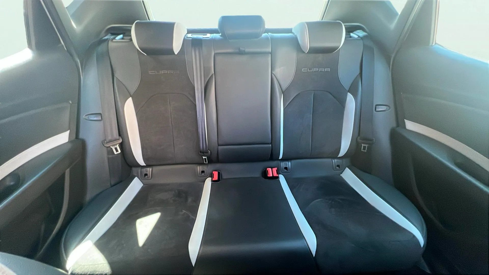SEAT León 2.0 TSI DSG-6 Cupra - foto 15