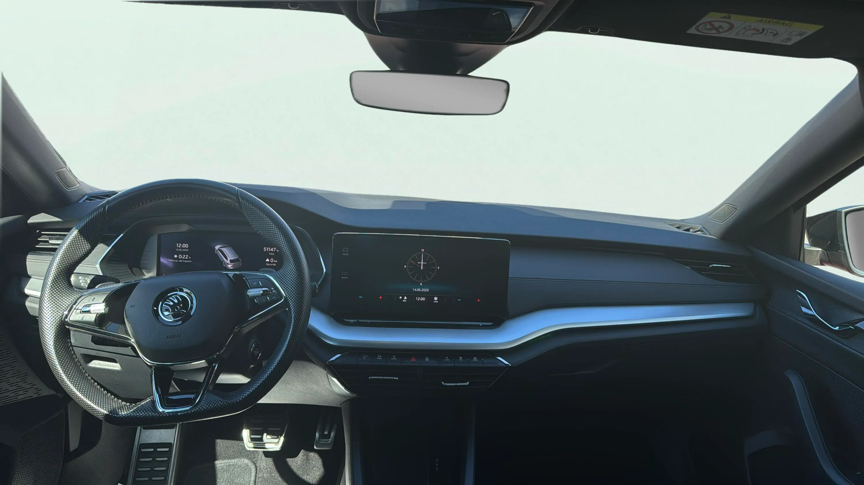 Škoda Octavia Combi 1.5 TSI DSG m-HEV Sport - foto 10