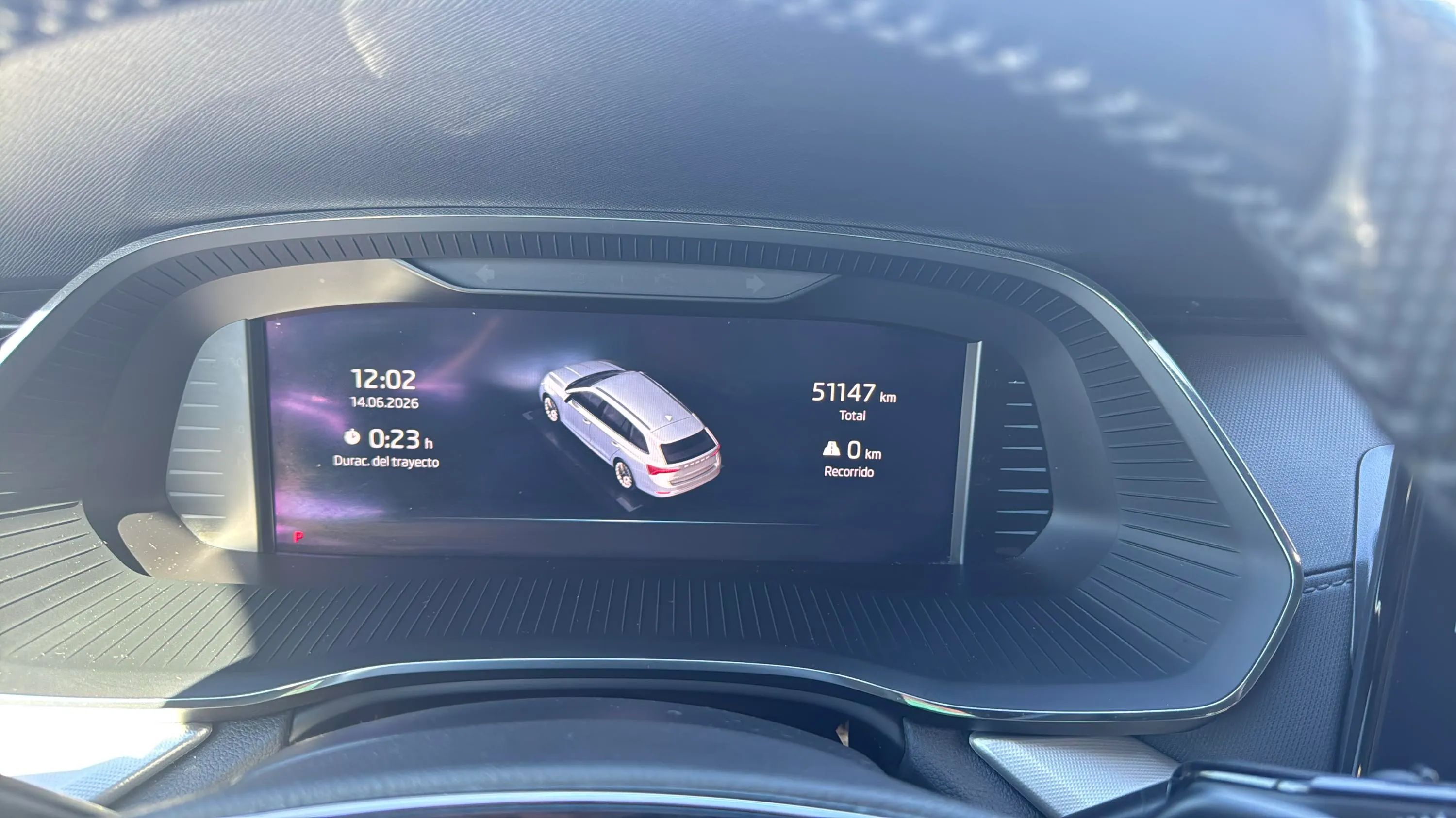Škoda Octavia Combi 1.5 TSI DSG m-HEV Sport - foto 13