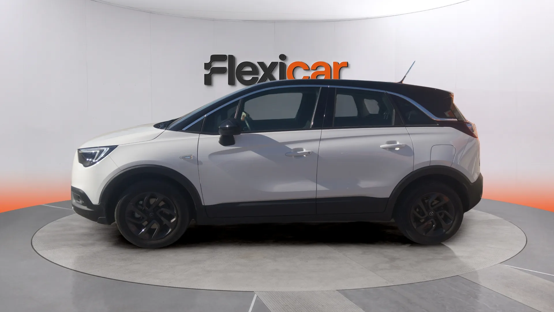 Opel Crossland 1.2 Design Line 120 Aniversario - foto 4