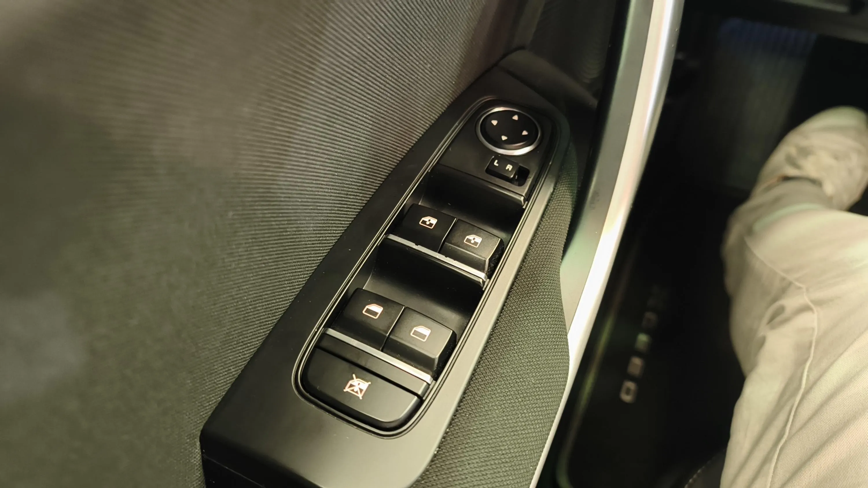Kia XCeed 1.0 T-GDi Drive - foto 28