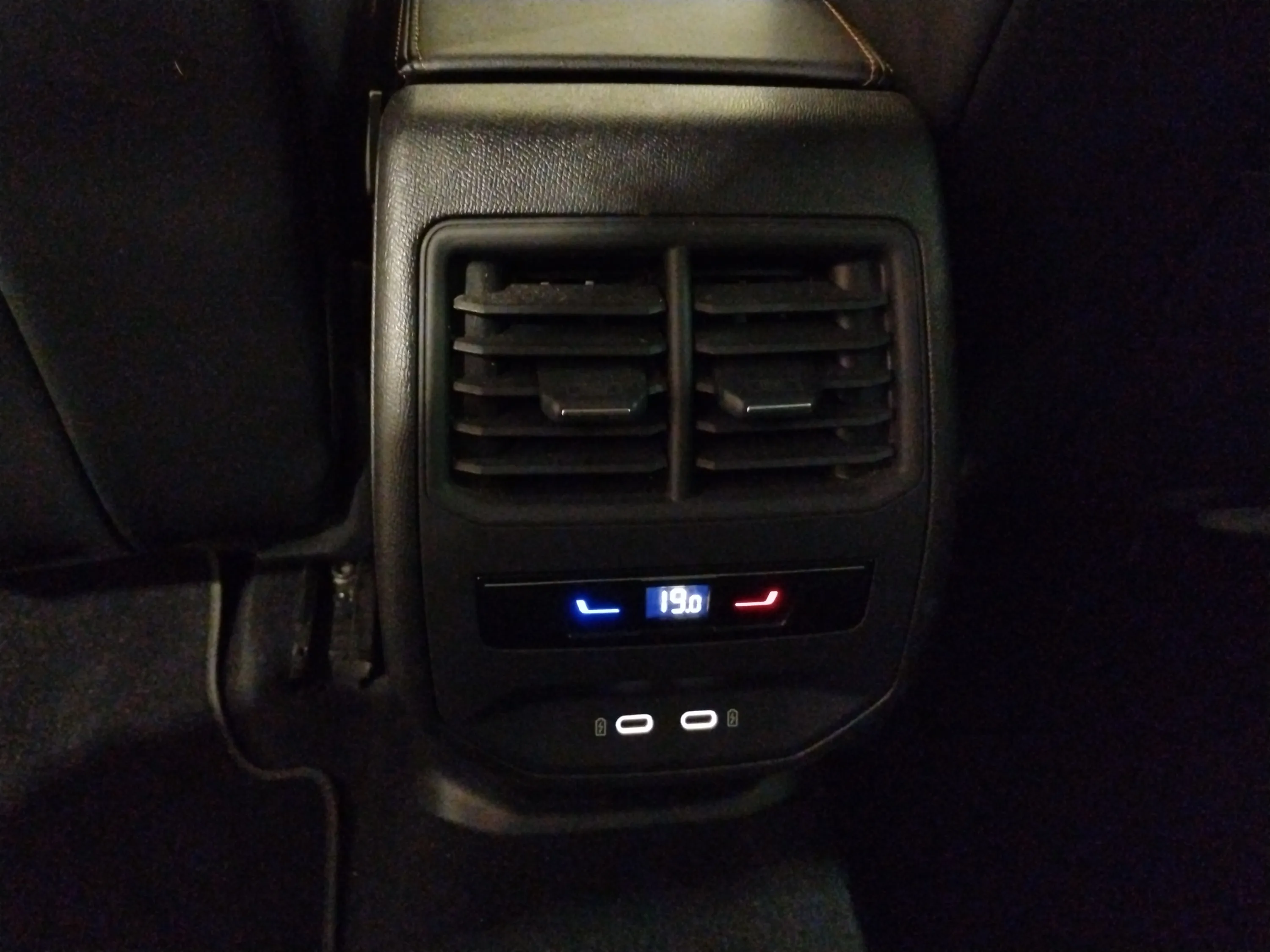 Cupra Formentor 1.5 TSI - foto 21
