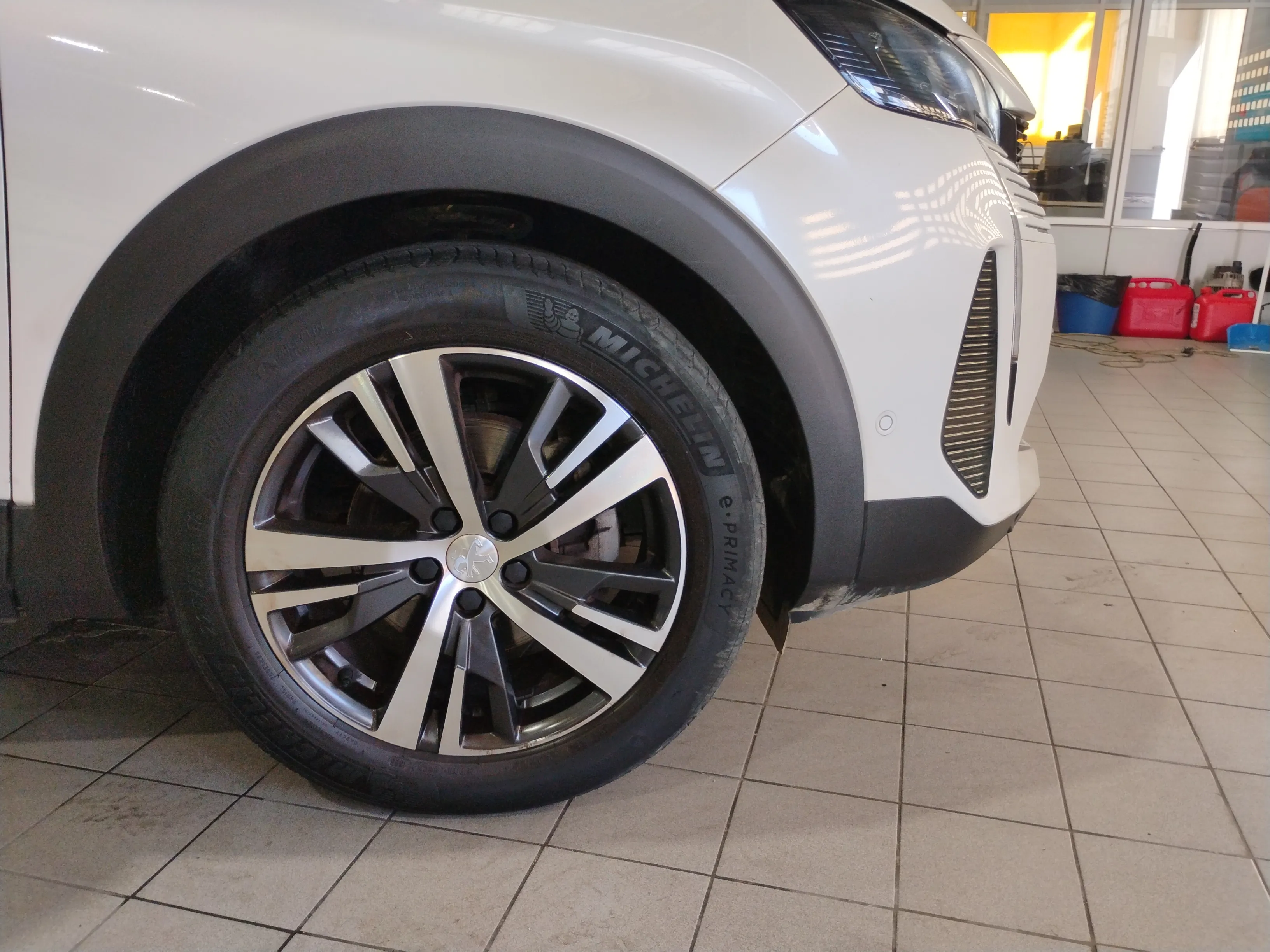 Peugeot 5008 1.2 PureTech Allure Pack - foto 17