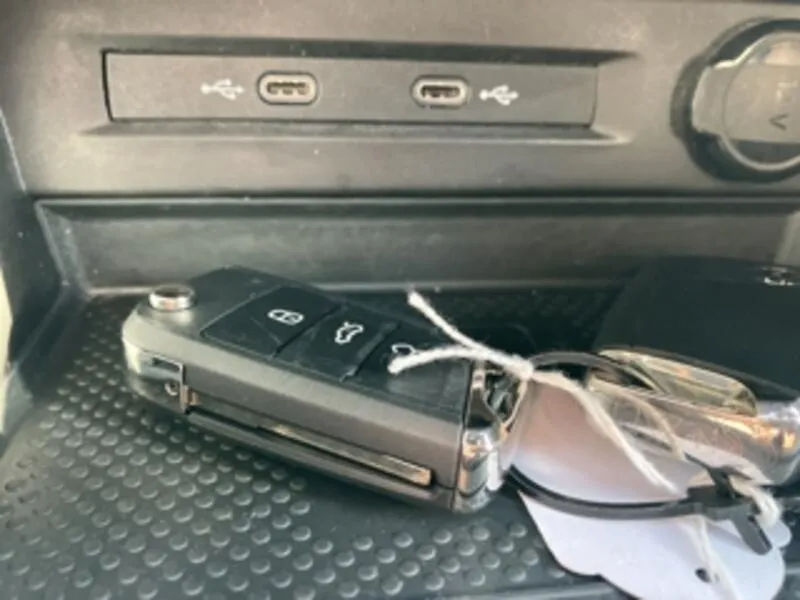 Volkswagen Tiguan R-Line 2.0 TDI DSG - foto 16