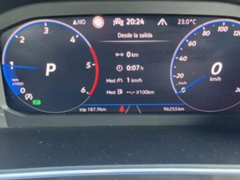 Volkswagen Tiguan R-Line 2.0 TDI DSG - foto 32