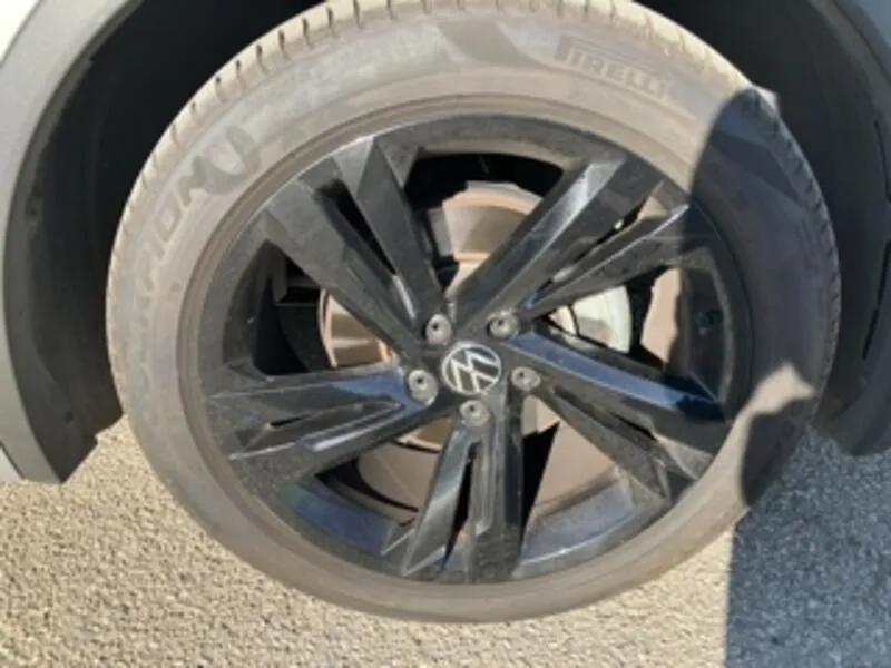Volkswagen Tiguan R-Line 2.0 TDI DSG - foto 42